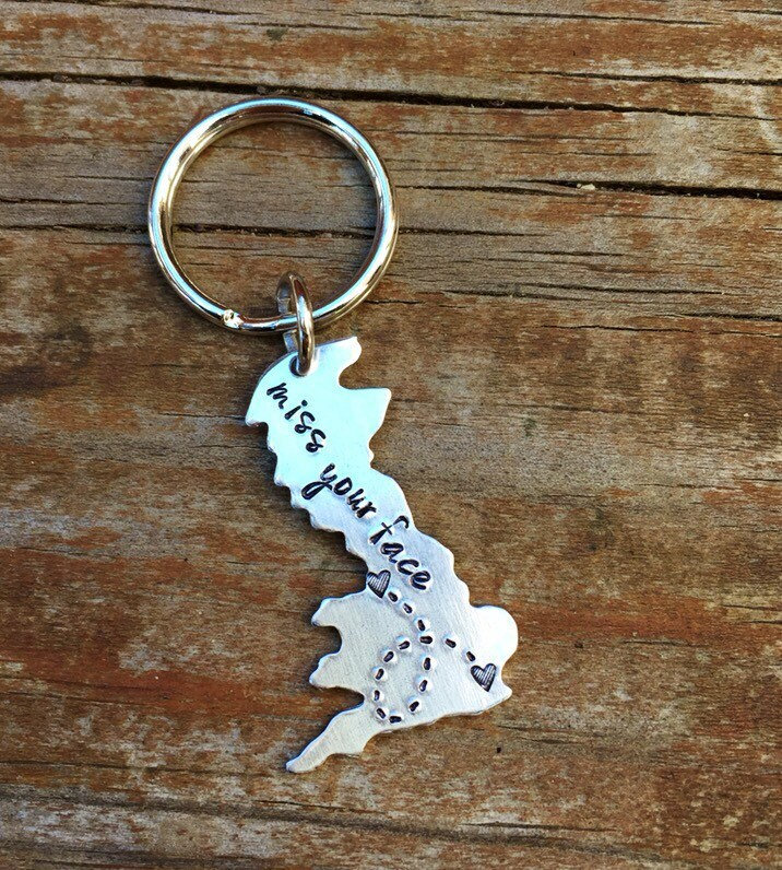 Ferngeschenk Für Mutter Tagesgeschenk Einzigartiges Uk England Keychain Abschiedsgeschenk Personalisiertes Überseegeschenk Ferngeschenk Für Mutter Tagesgeschenk Einzigartiges Uk England Keychain Abschiedsgeschenk Personalisiertes Überseegeschenk von Nelliebead