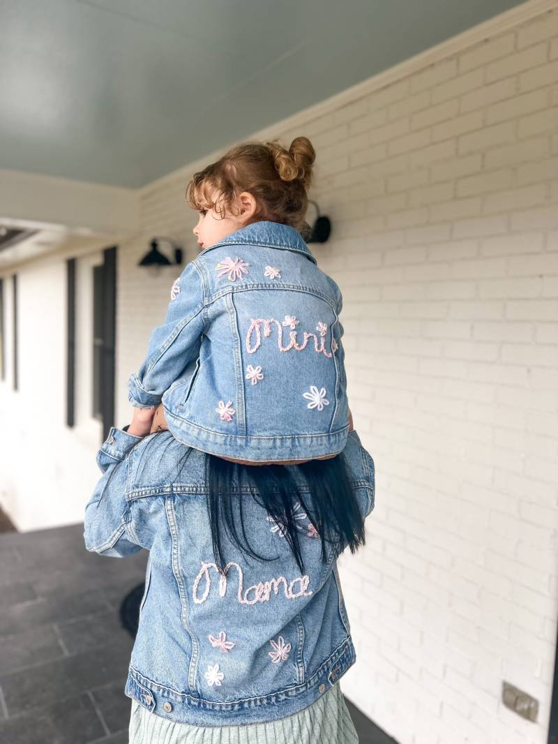 Benutzerdefinierte Kleinkind Jeansjacke von NelliesKnitsCompany