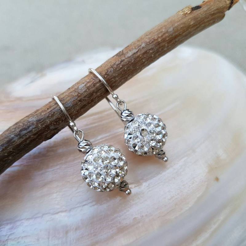 Handgemachte Sterling Silber Swarovski Kristallkugel Ohrringe von NellyJewelryShop