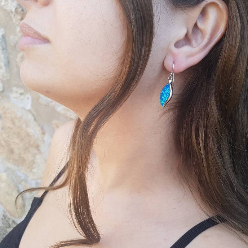 sterling Silber Opal Ohrringe Schillernder Feueropal, Oktober Geburtsstein von NellyJewelryShop