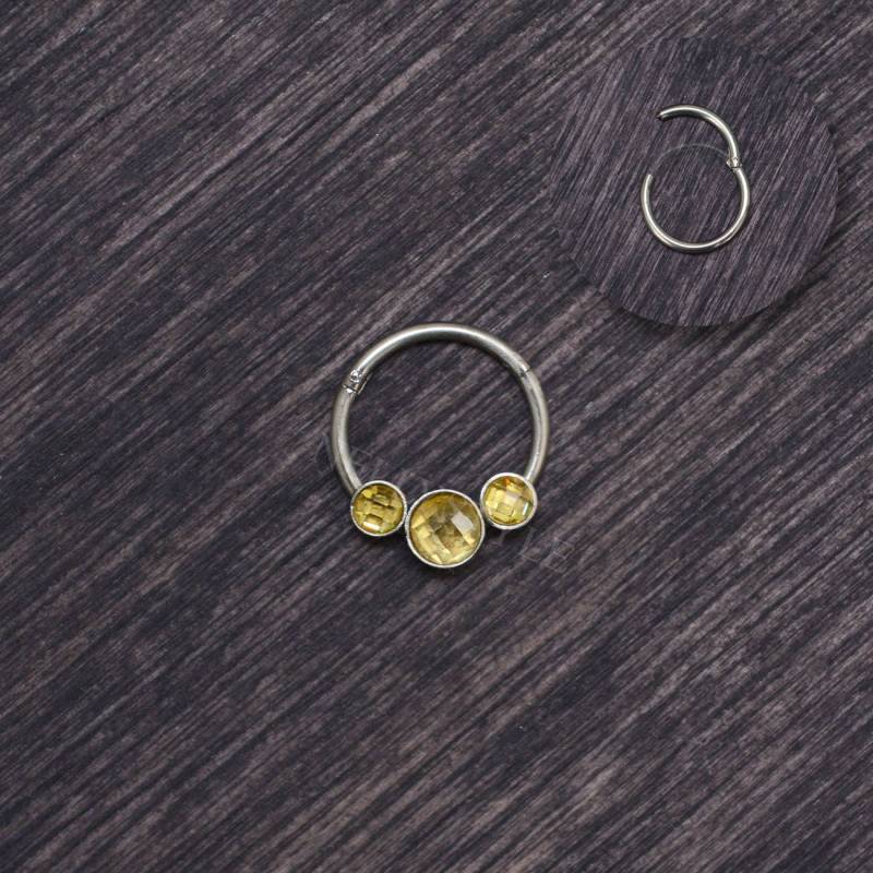 Cz Septum Ring - Septum-Piercing, Daith-Ohrring von NellySteelPiercing