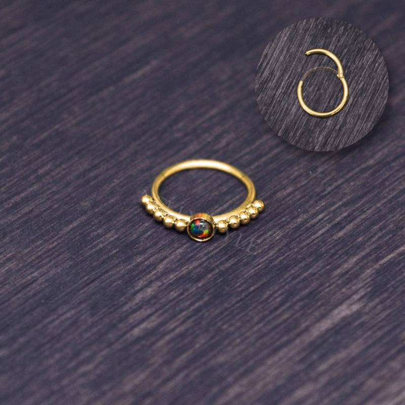 Knorpelohrring Opal - Tragus-Schmuck, Conch-Piercing, Rook-Piercing-Reifen, Helix-Ohrring-Clicker von NellySteelPiercing