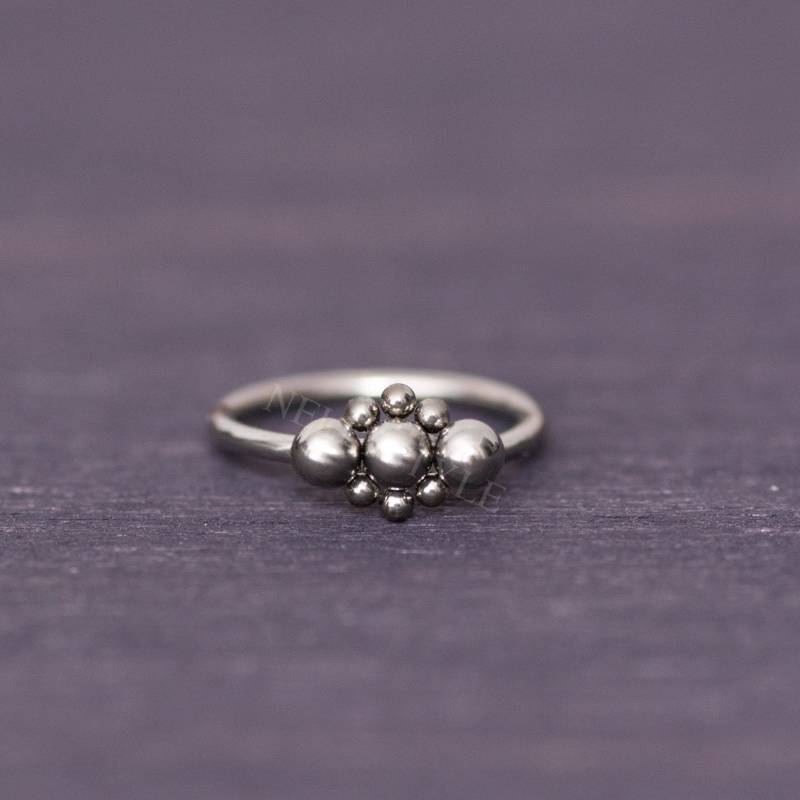 Nasenring Hoop - Implant Grade Titan Nase Piercing von NellySteelPiercing