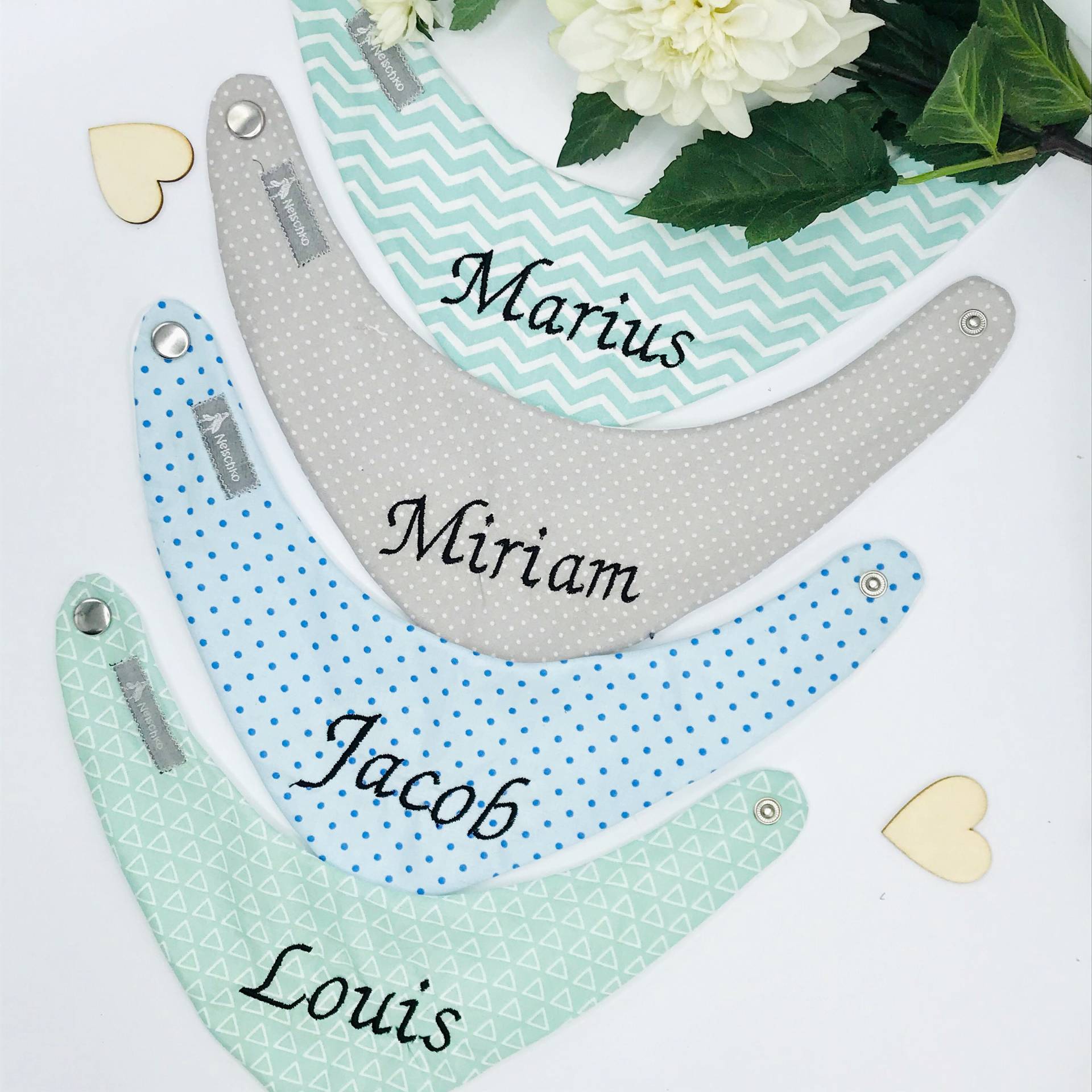 Baby Geschenk Personalisiert Dreieckstuch, Halstuch Mit Name, Accessoire, Zur Taufe Geburt Baby Geschenk Personalisiert Dreieckstuch, Halstuch Mit Name, Accessoire, Zur Taufe Geburt von Nelschko