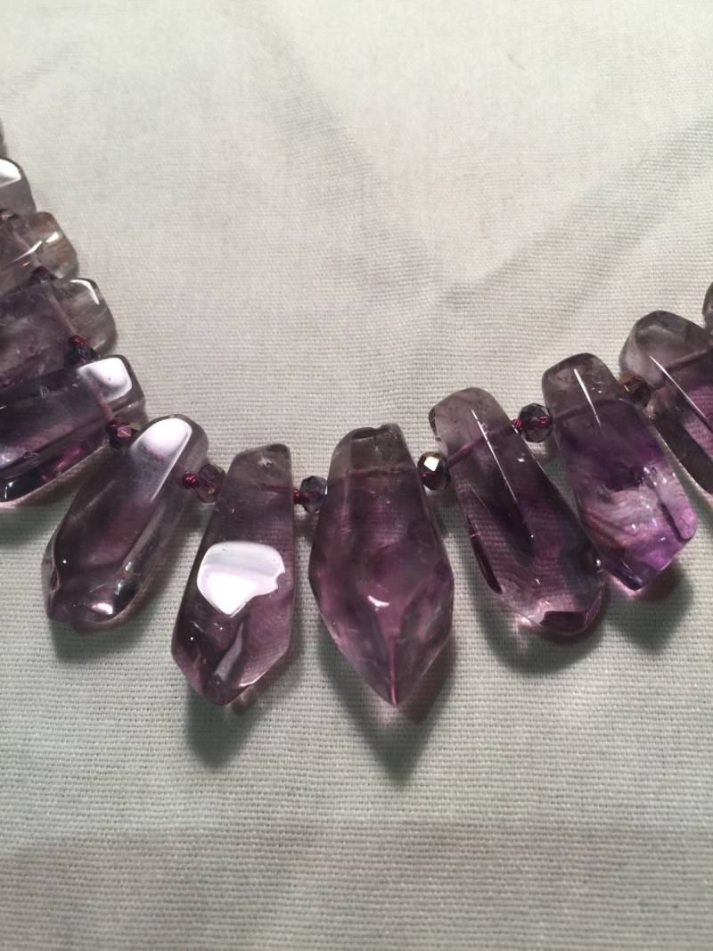Boho Point Cut Droplet Deep Purple Echte Amethyst Halskette von NemesisJewelryNYC