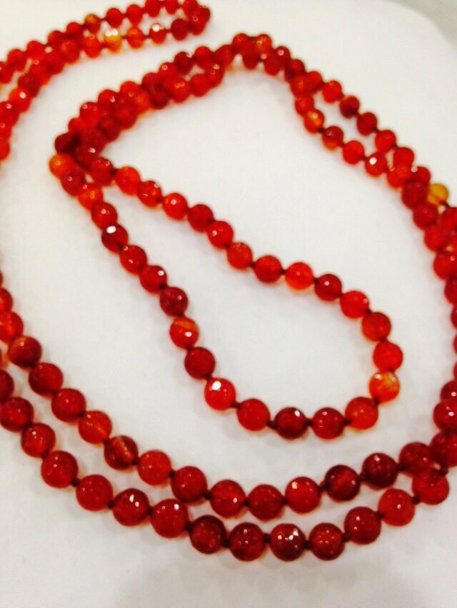 Handgeknüpfte Vintage Carnillian Perlenkette von NemesisJewelryNYC