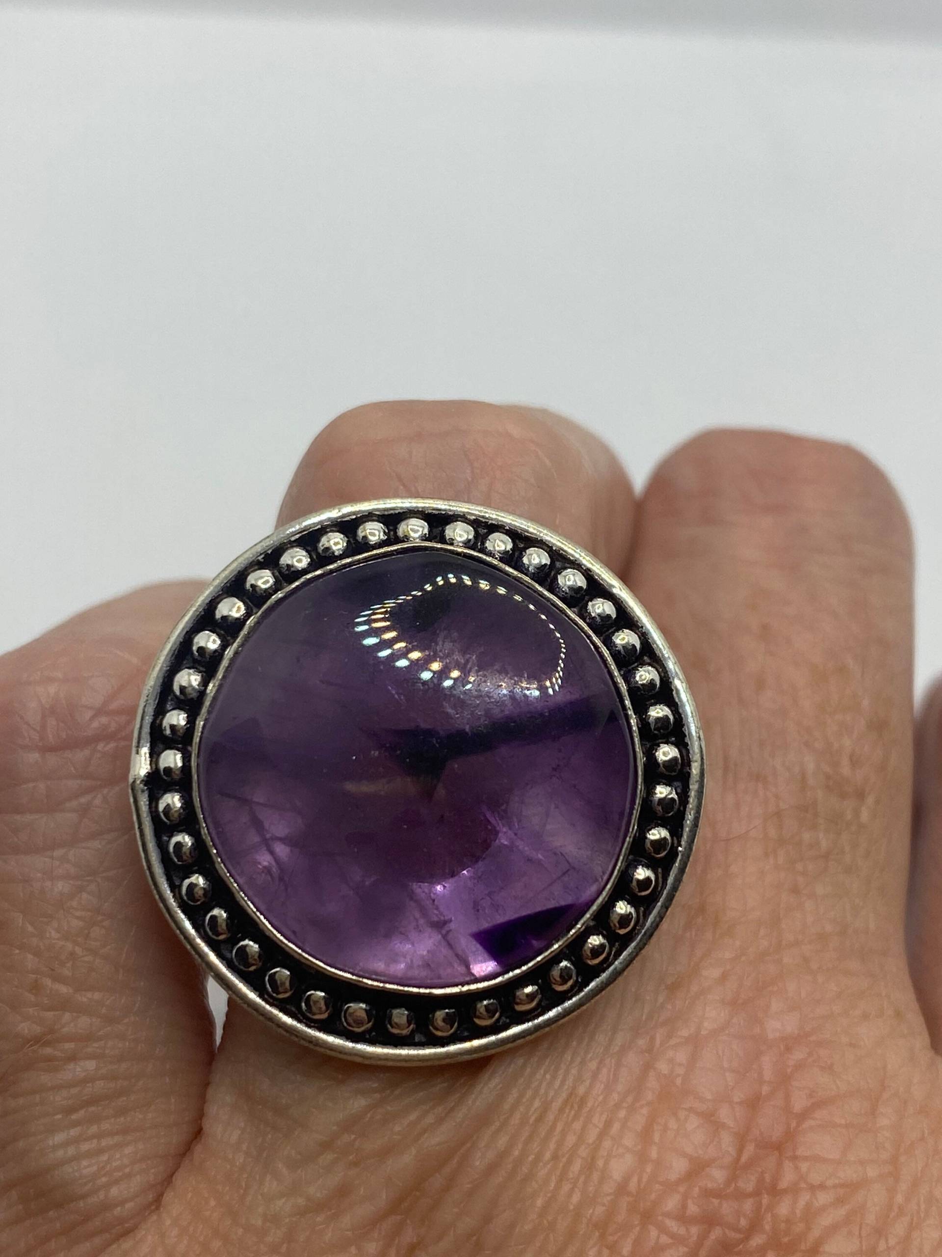 Vintage Echter Lila Amethyst Ring Gr. 7 von NemesisJewelryNYC