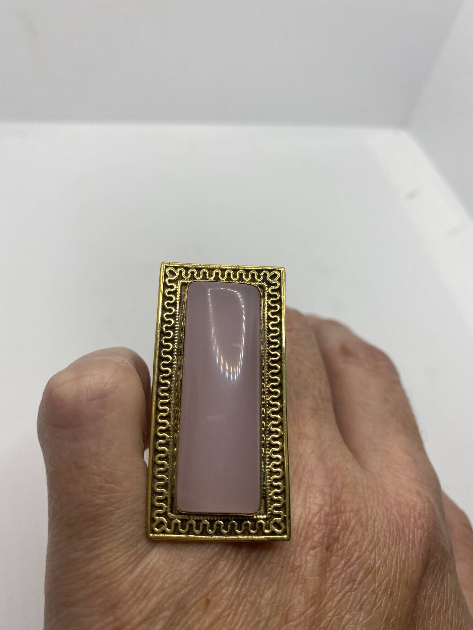 Vintage Echt Rosenquarz Goldene Bronze Ring von NemesisJewelryNYC