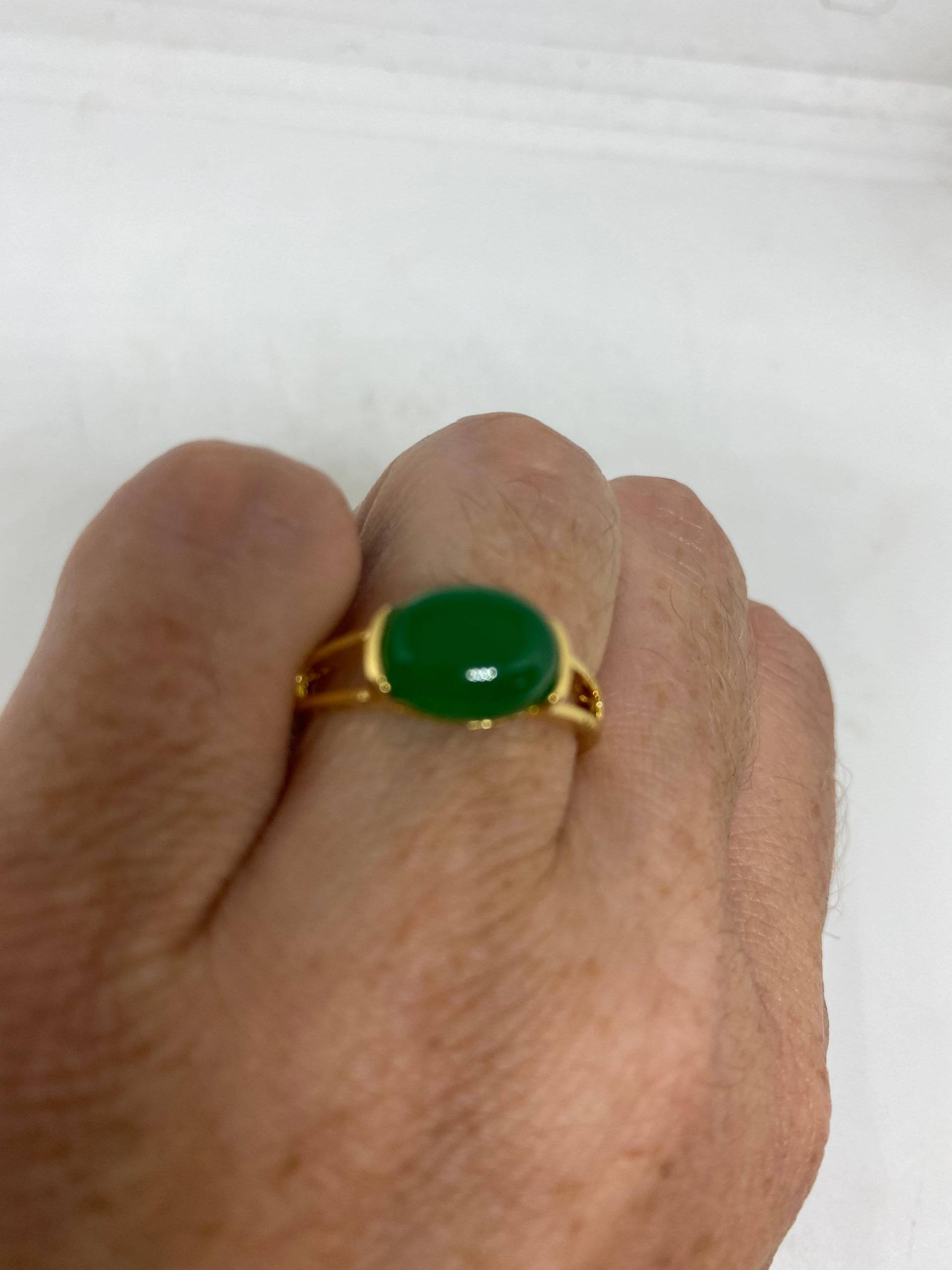 Vintage Glück Grün Nephrit Jade Vergoldet Cocktail Ring von NemesisJewelryNYC