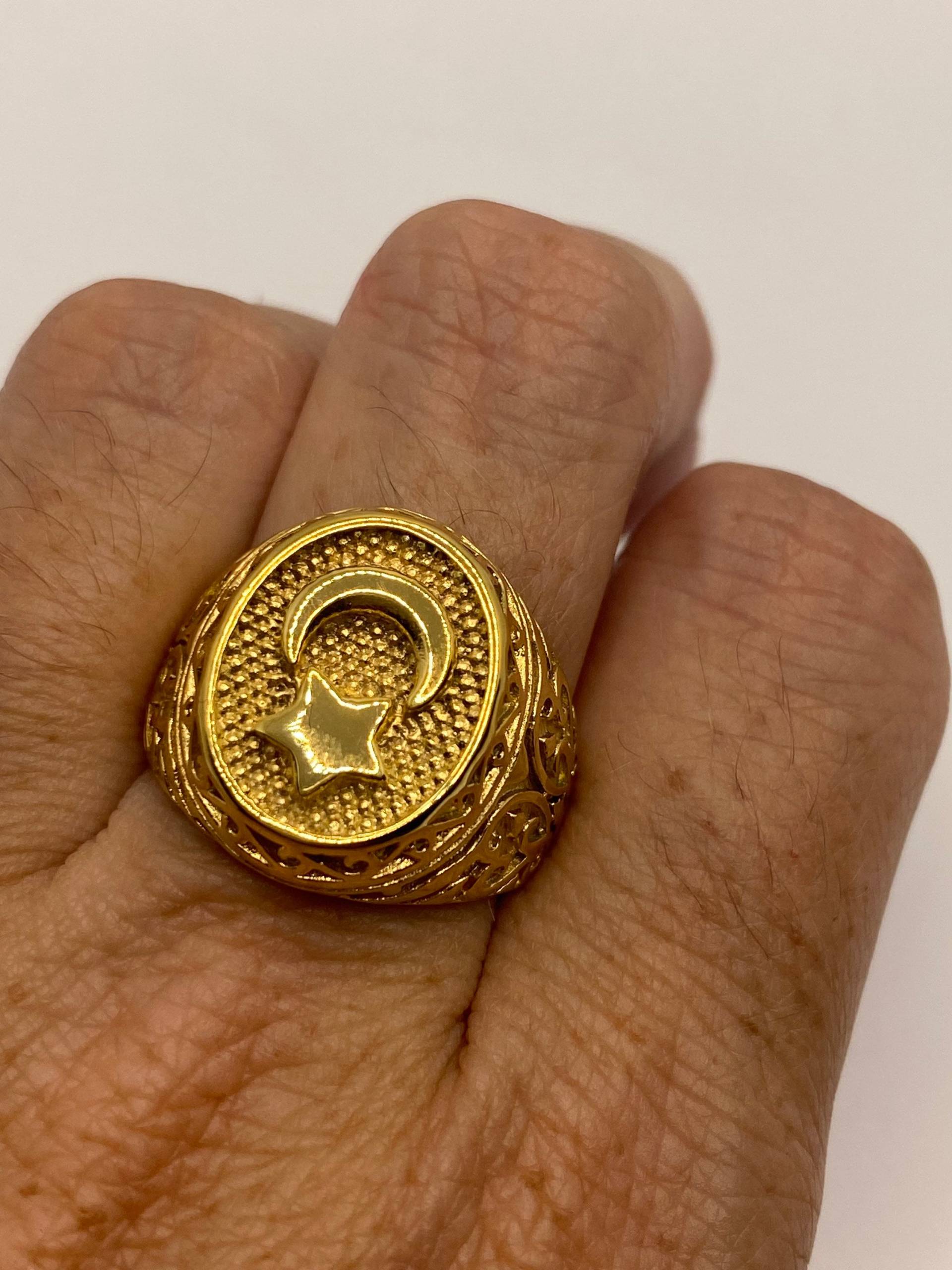 Vintage Gothic Golden Edelstahl Muslim Stern Cresant Herren Ring von NemesisJewelryNYC