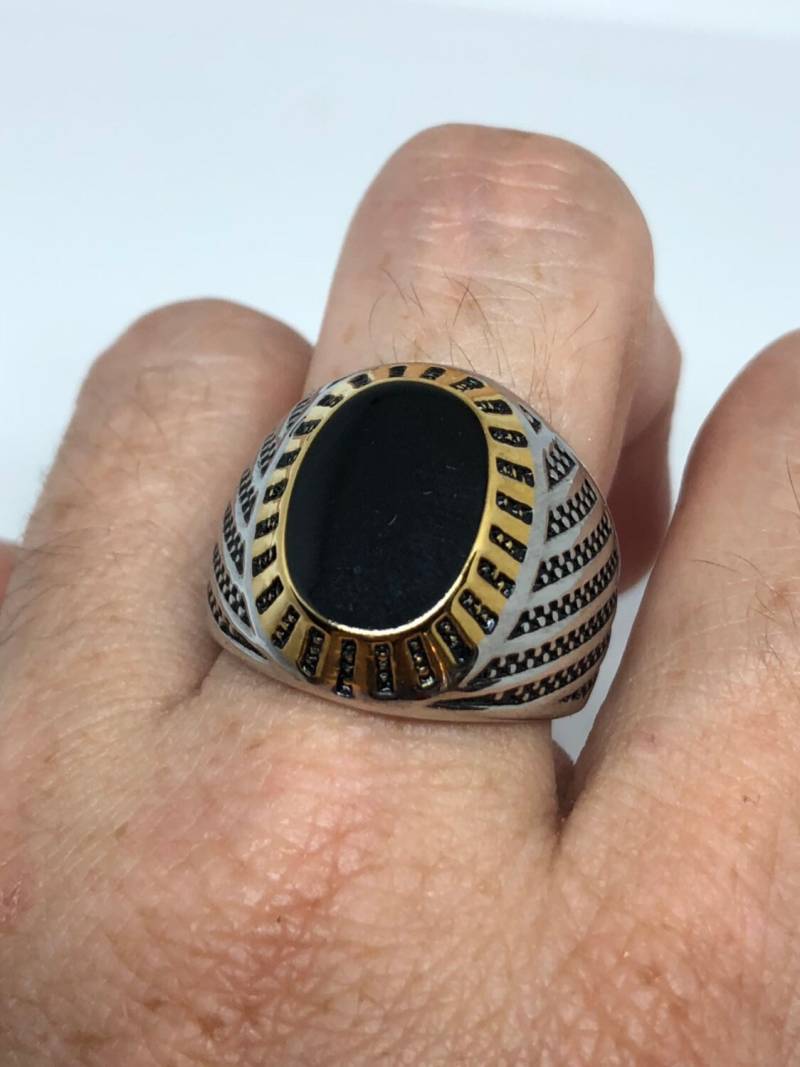Vintage Gothic Schwarzer Echter Onyx Herrenring Aus Edelstahl von NemesisJewelryNYC