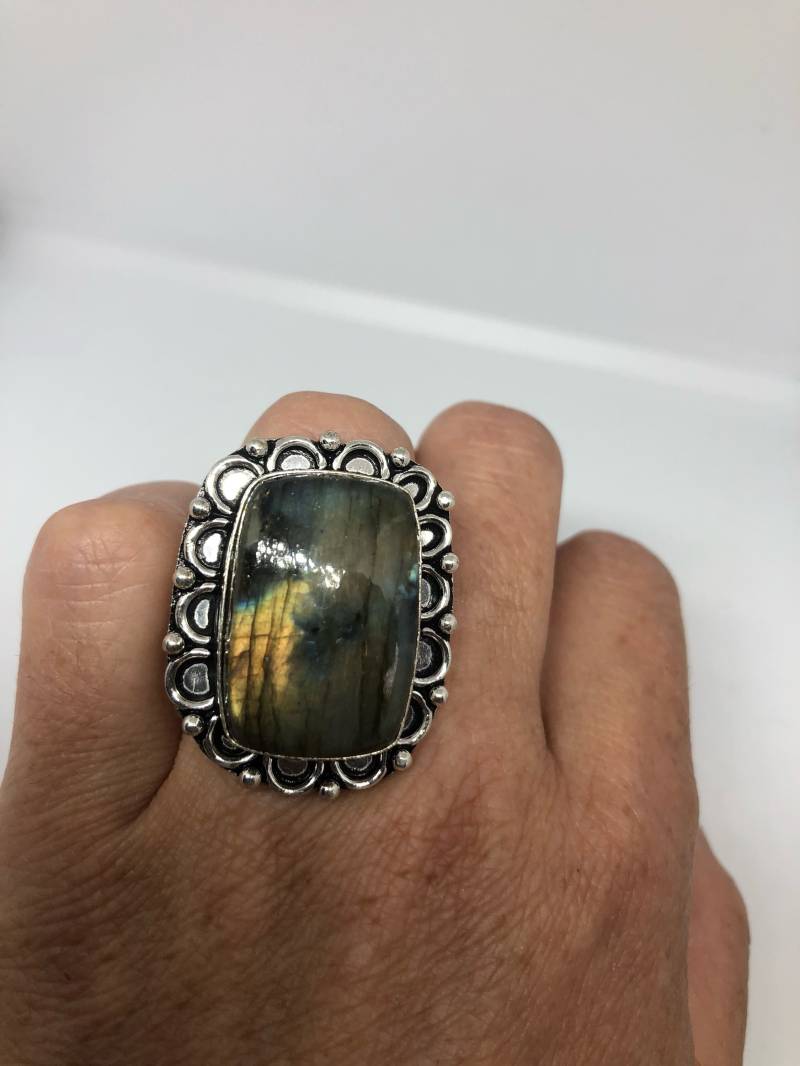 Vintage Großer Labradorit Regenbogen Mondstein Stein Silber Ring von NemesisJewelryNYC