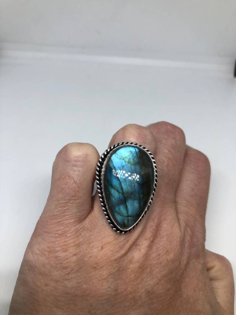 Vintage Großer Labradorit Regenbogen Mondstein Stein Silber Ring von NemesisJewelryNYC