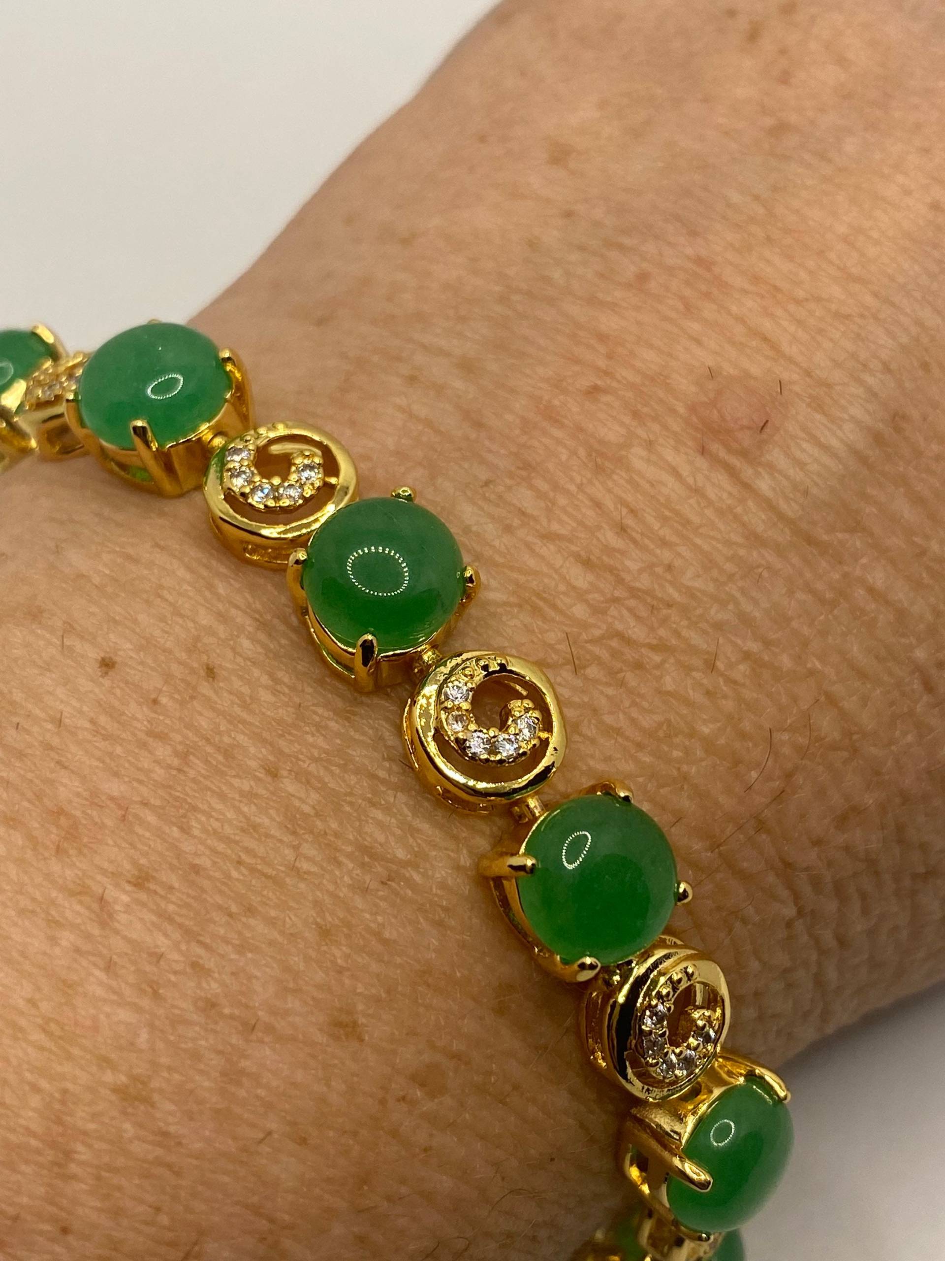 Vintage Grüne Jade Armband Goldene Weiße Bronze von NemesisJewelryNYC