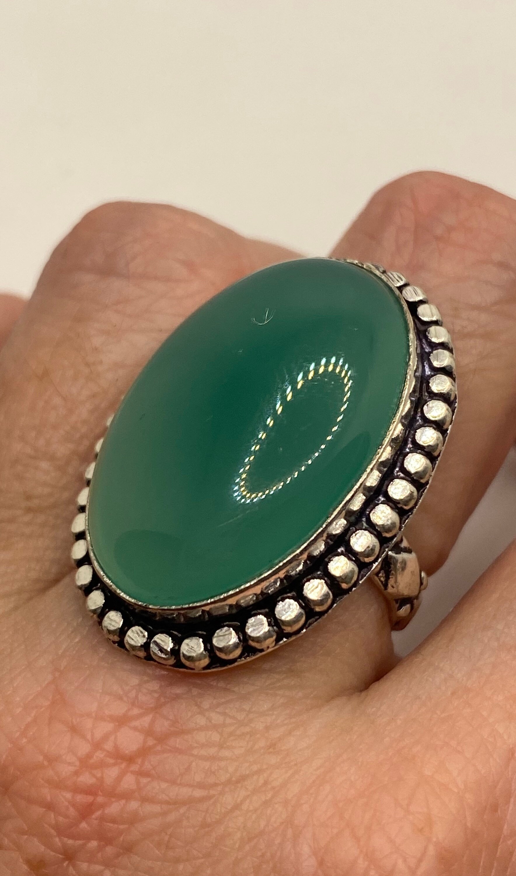 Vintage Grüner Onyx Silber Ring von NemesisJewelryNYC