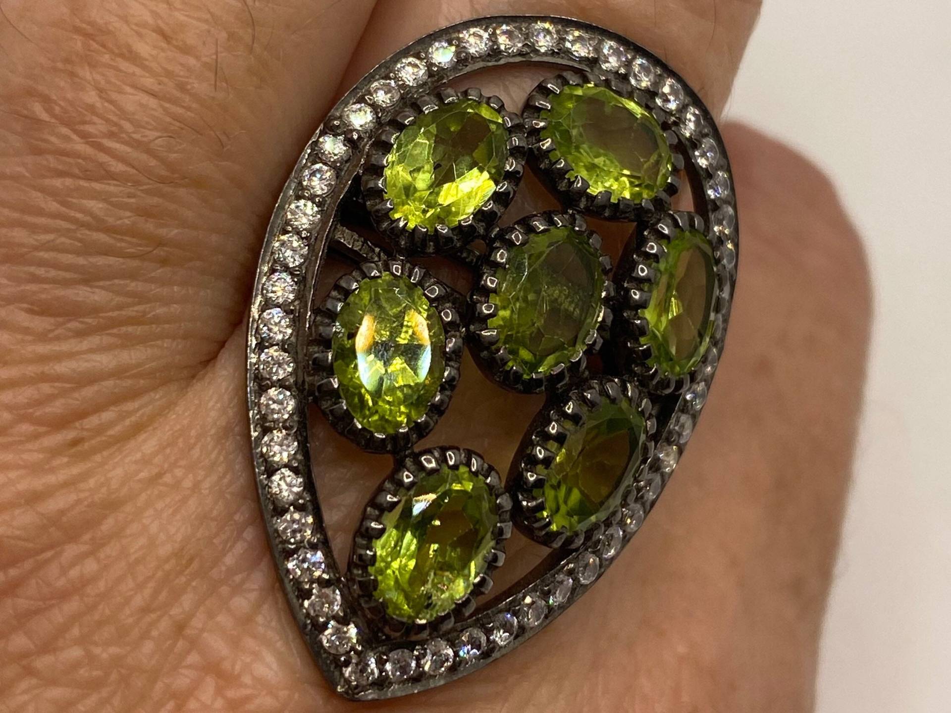 Vintage Grüner Peridot 925 Sterling Silber Ring von NemesisJewelryNYC