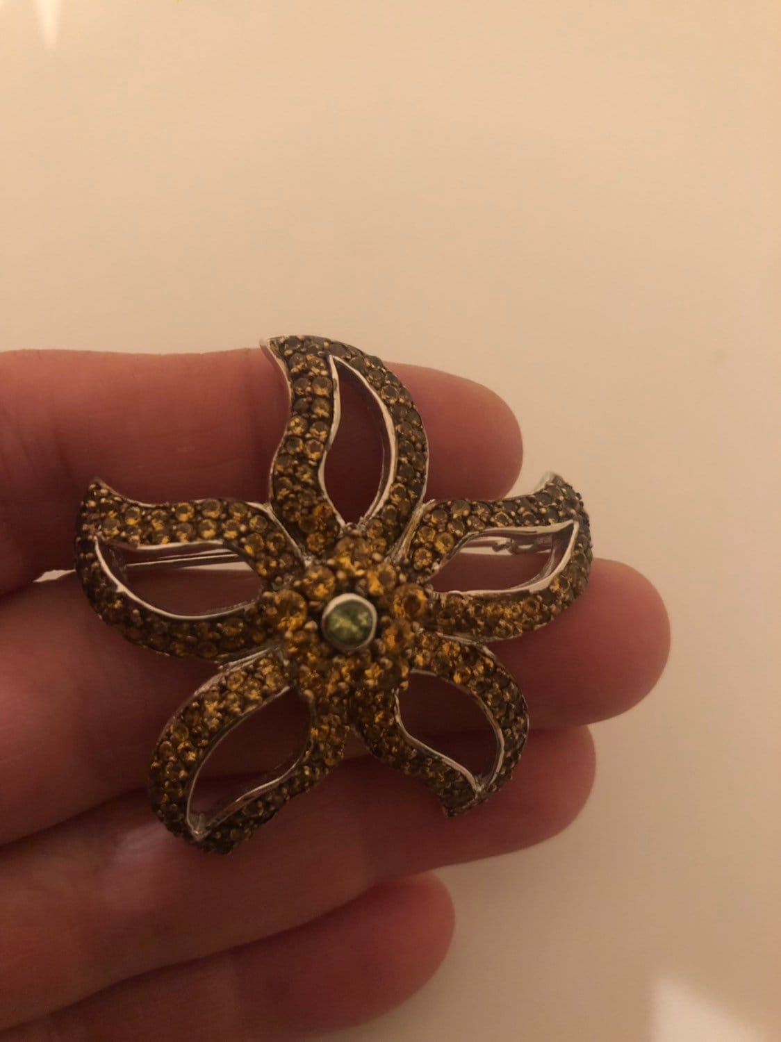 Vintage Handgemachte Echte Citrin 925 Sterling Silber Rhodium Brosche von NemesisJewelryNYC