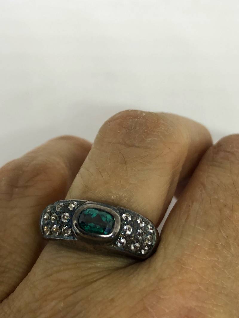 Vintage Handgemachte Echte Dunkelblaue Flourit Und Weiße Saphir 925 Sterling Silber Deco-Ring von NemesisJewelryNYC