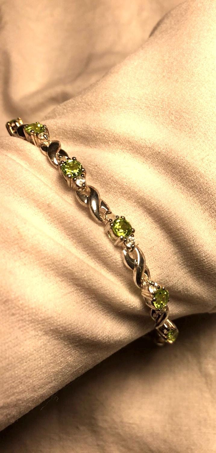 Vintage Handgemachte Echte Peridot Weißer Saphir 925 Sterling Silber Tennis Armband von NemesisJewelryNYC