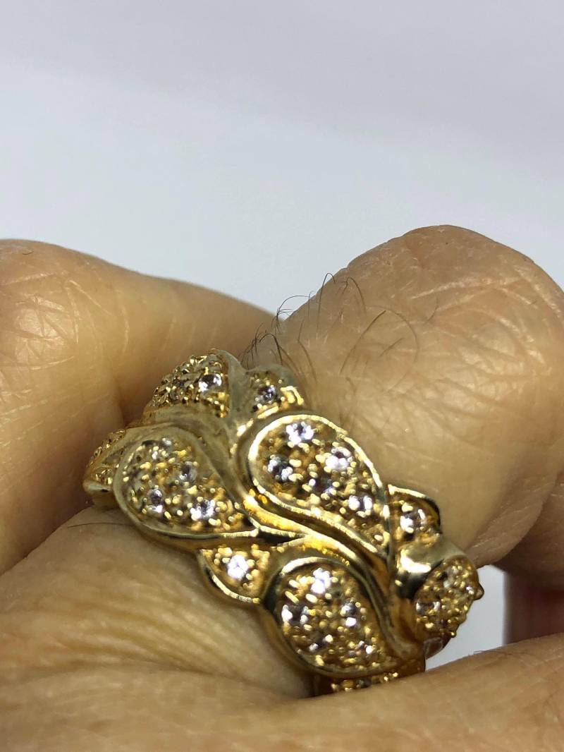 Vintage Handgemachte Goldene 925 Sterling Silber Weiß Saphir Gothic Eternity Ehering Ring von NemesisJewelryNYC