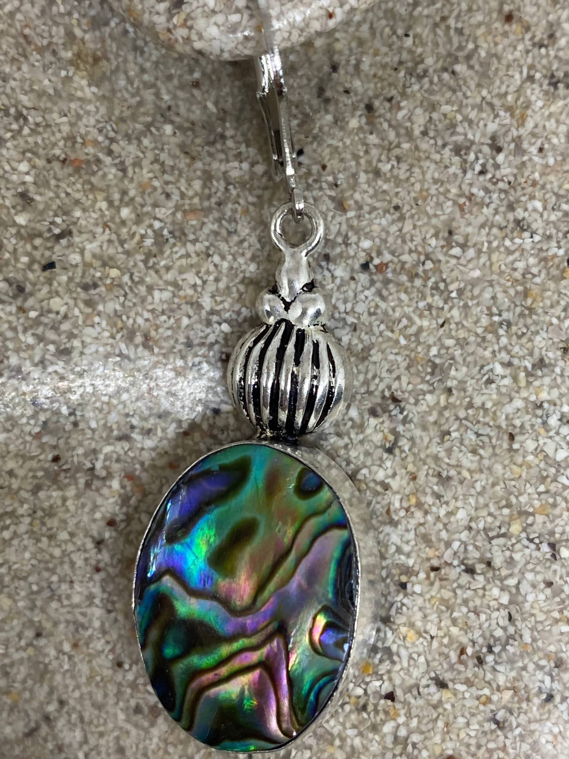 Vintage Handgemachte Silber Regenbogen Abalone Ohrringe von NemesisJewelryNYC