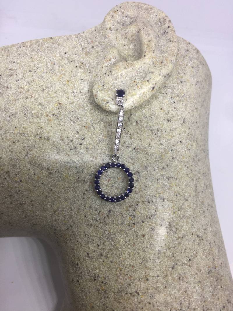 Vintage Handgemachte Sterling Silber Echte Tiefblaue Und Weiße Saphir Ohrringe von NemesisJewelryNYC
