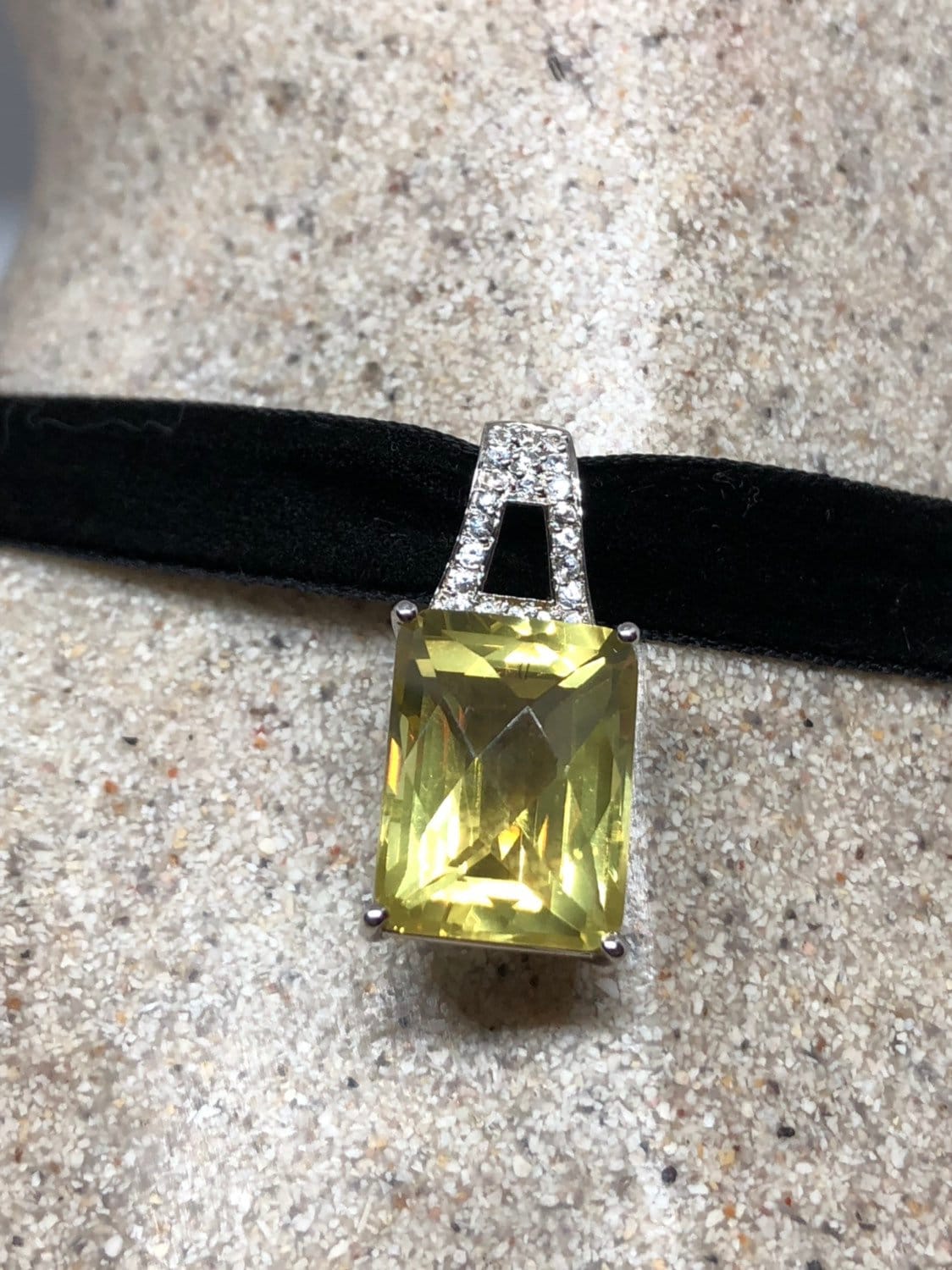 Vintage Handgemachte Sterling Silber Goldene Zitrone Citrin Anhänger Vintage Handgemachte Sterling Silber Goldene Zitrone Citrin Anhänger von NemesisJewelryNYC