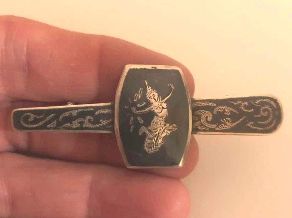 Vintage Handgemachte Tanzende Göttin Siam 925 Sterling Silber Herz Brosche von NemesisJewelryNYC