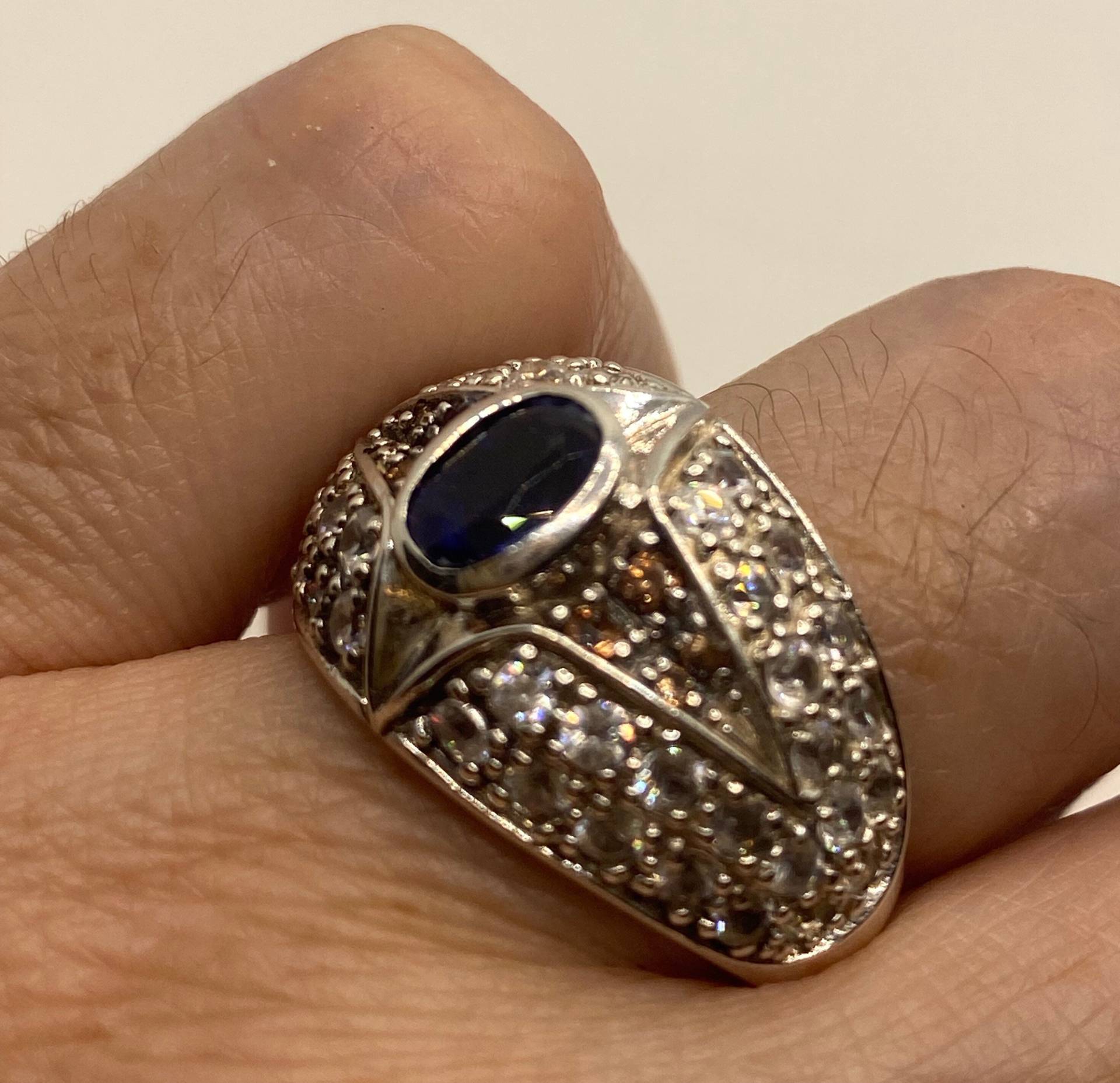 Vintage Handgemachter Tief Blauer Saphir Und Rosa 925 Sterling Silber Gothic Ring Vintage Handgemachter Tief Blauer Saphir Und Rosa 925 Sterling Silber Gothic Ring von NemesisJewelryNYC
