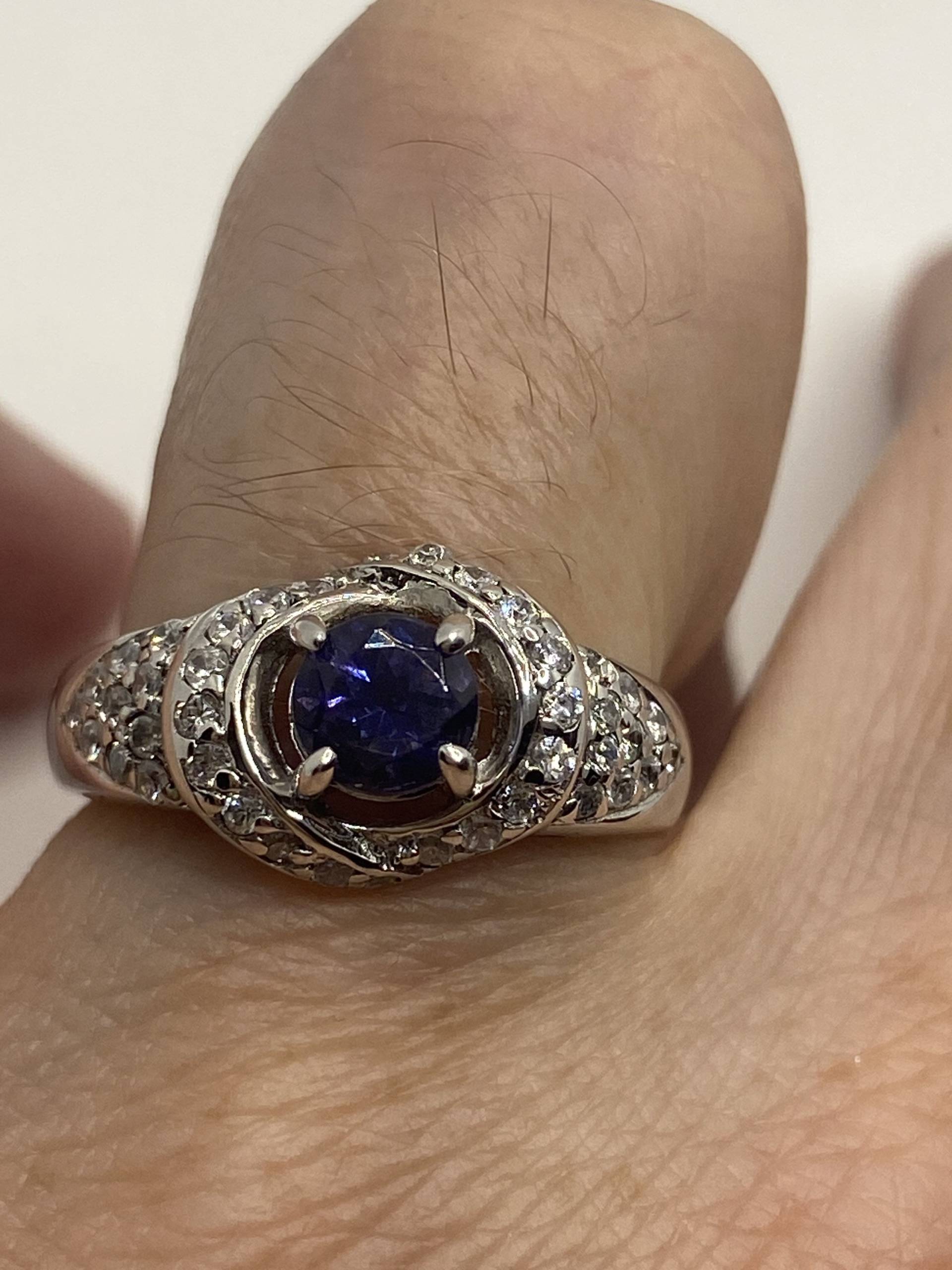 Vintage Blauer Saphir Und Blautopas 925 Sterling Silber Gothic Ring Größe 6 Vintage Blauer Saphir Und Blautopas 925 Sterling Silber Gothic Ring Größe 6 von NemesisJewelryNYC