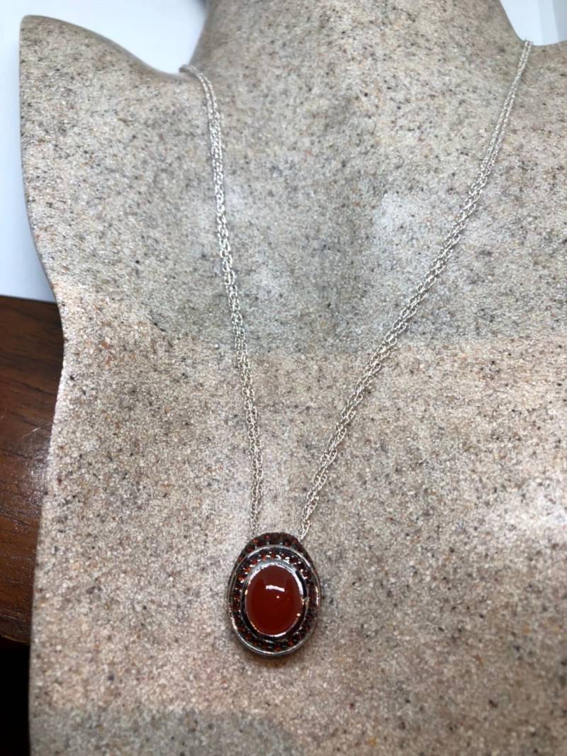 Vintage Handmade 925 Sterling Silber Echter Granat Antique Anhänger Halskette von NemesisJewelryNYC