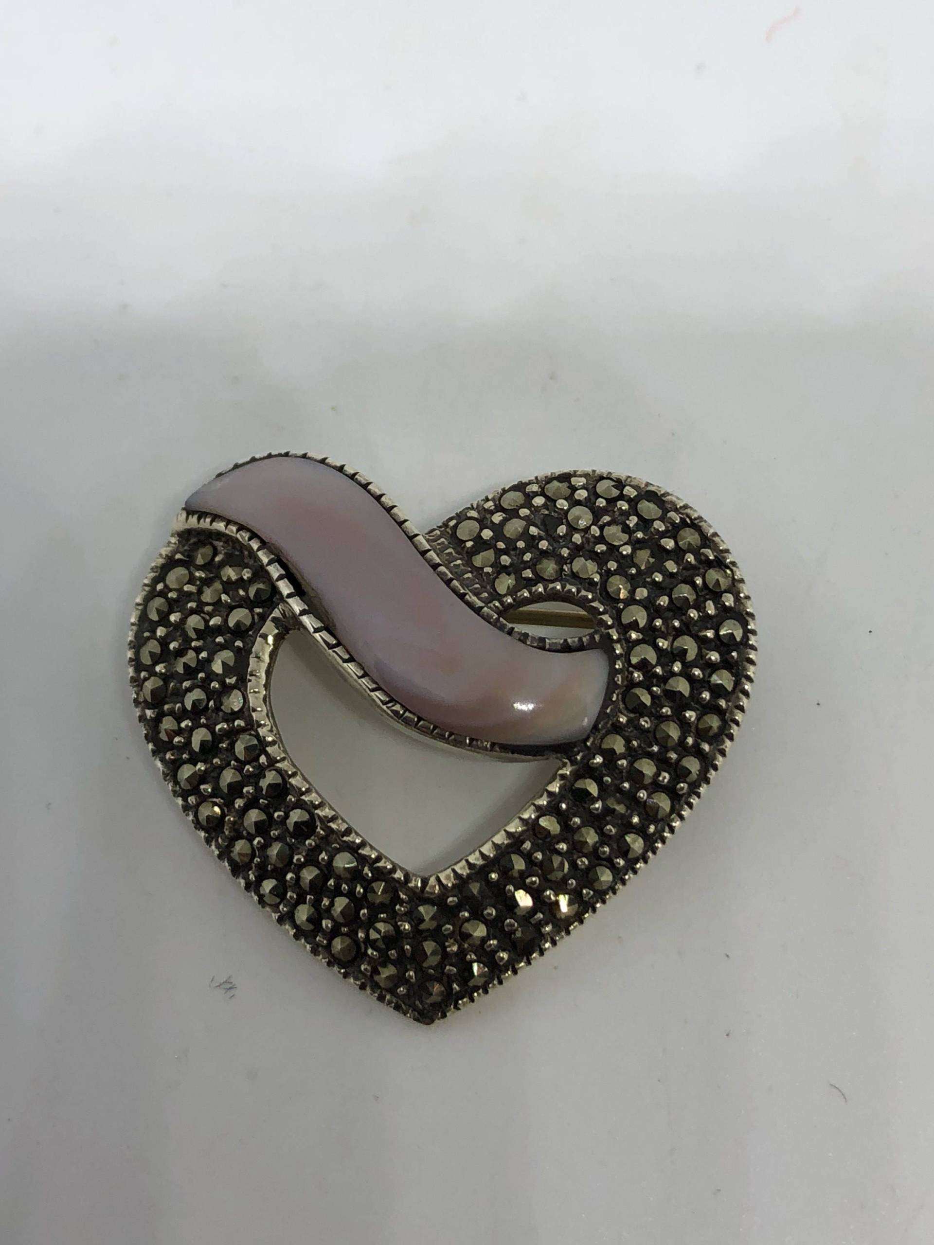 Vintage Herz Pin Markasit 925 Sterling Silber Valentine Brosche von NemesisJewelryNYC