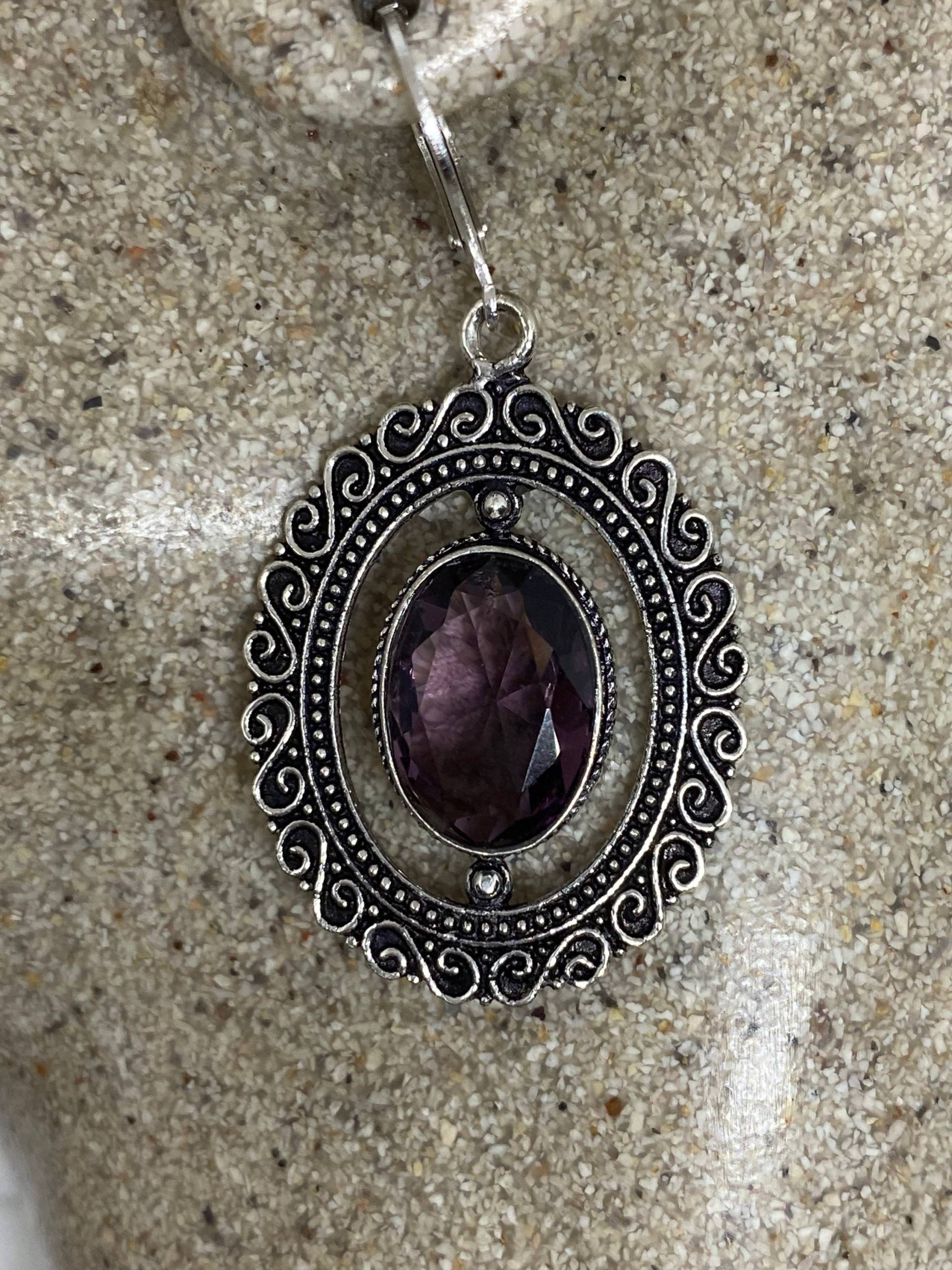 Vintage Lila Amethyst Ohrringe 925 Sterling Silber Klappbrisur von NemesisJewelryNYC