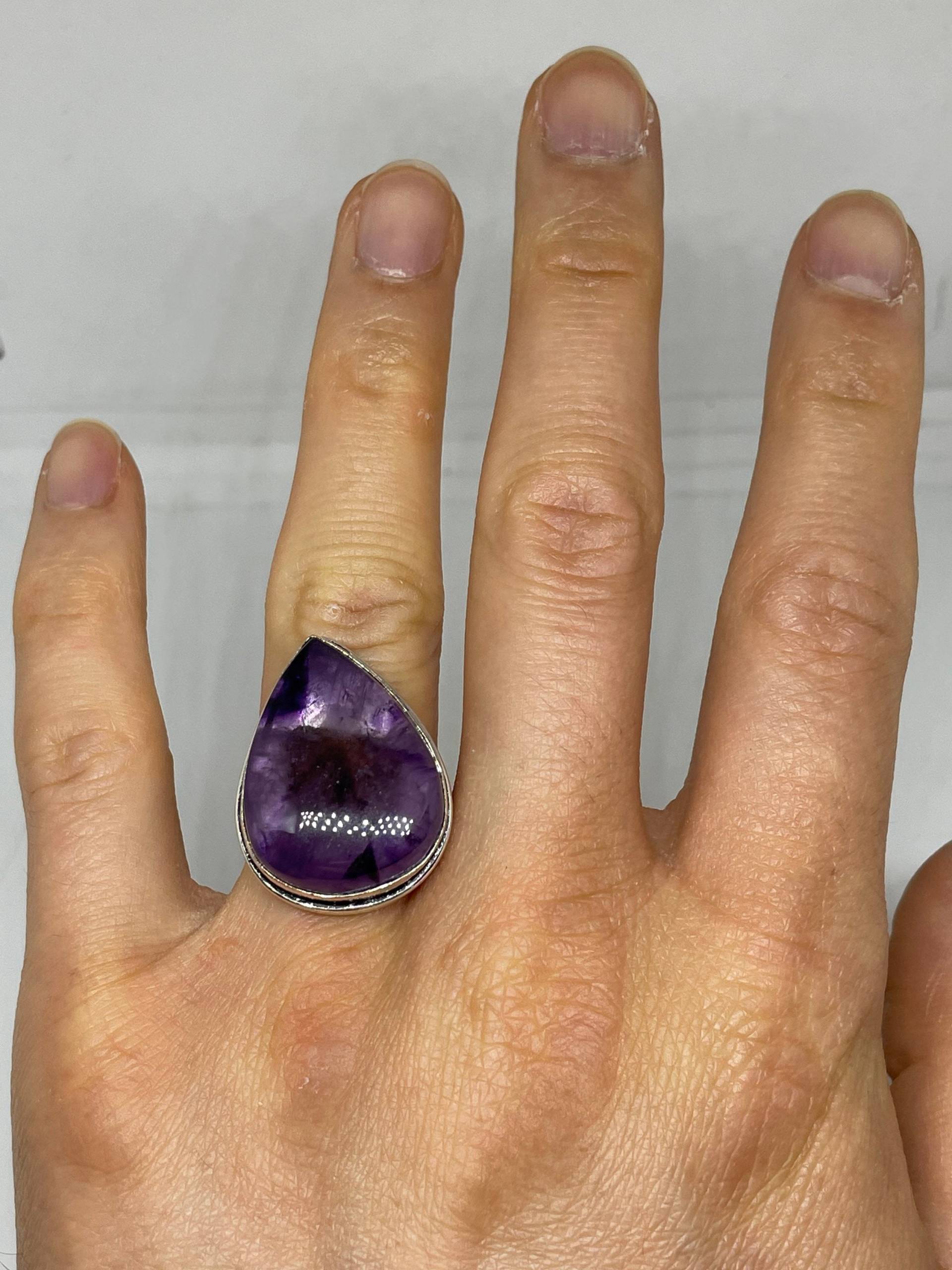 Vintage Lila Echter Amethyst Ring von NemesisJewelryNYC