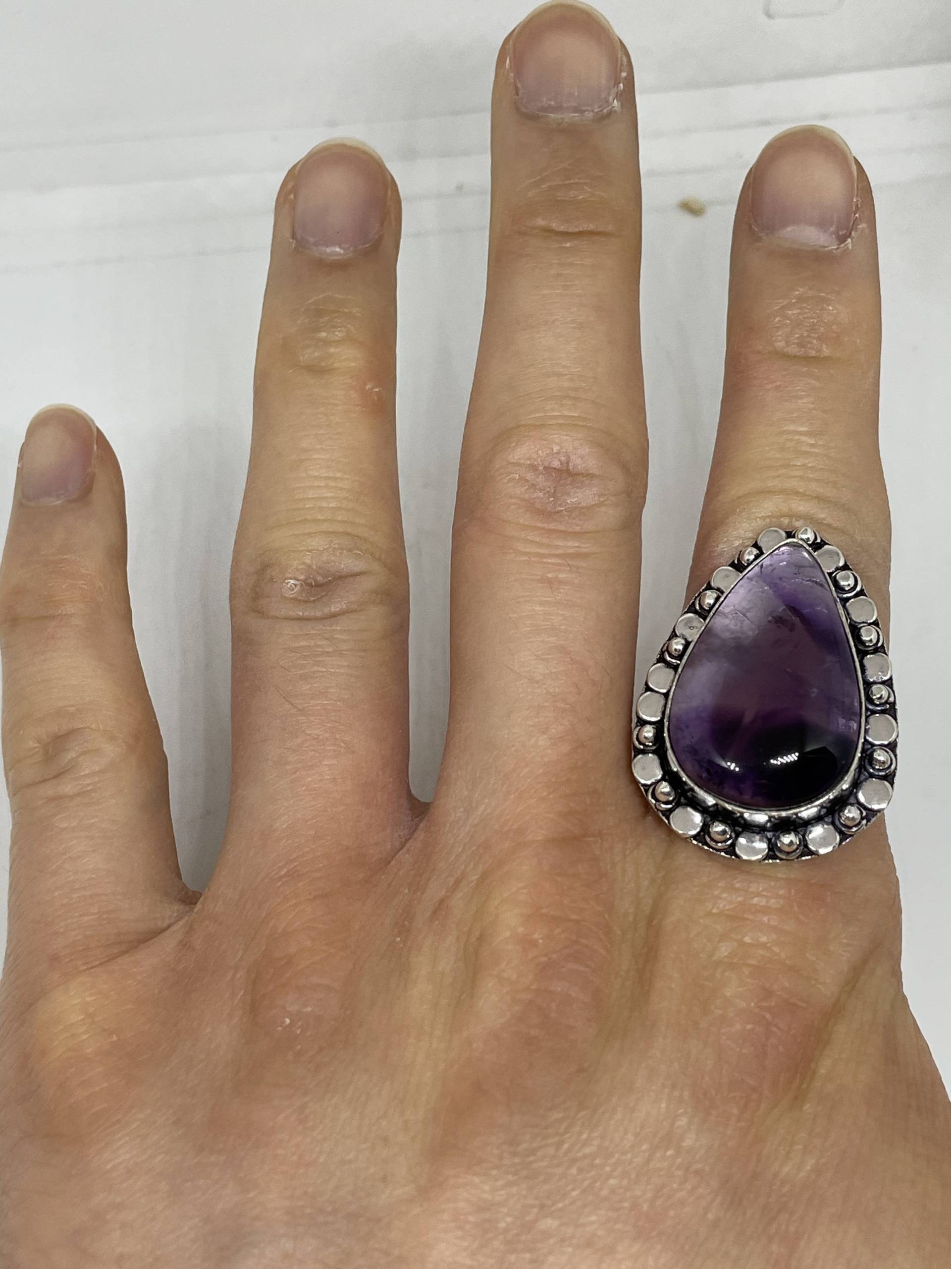 Vintage Lila Echter Amethyst Ring von NemesisJewelryNYC