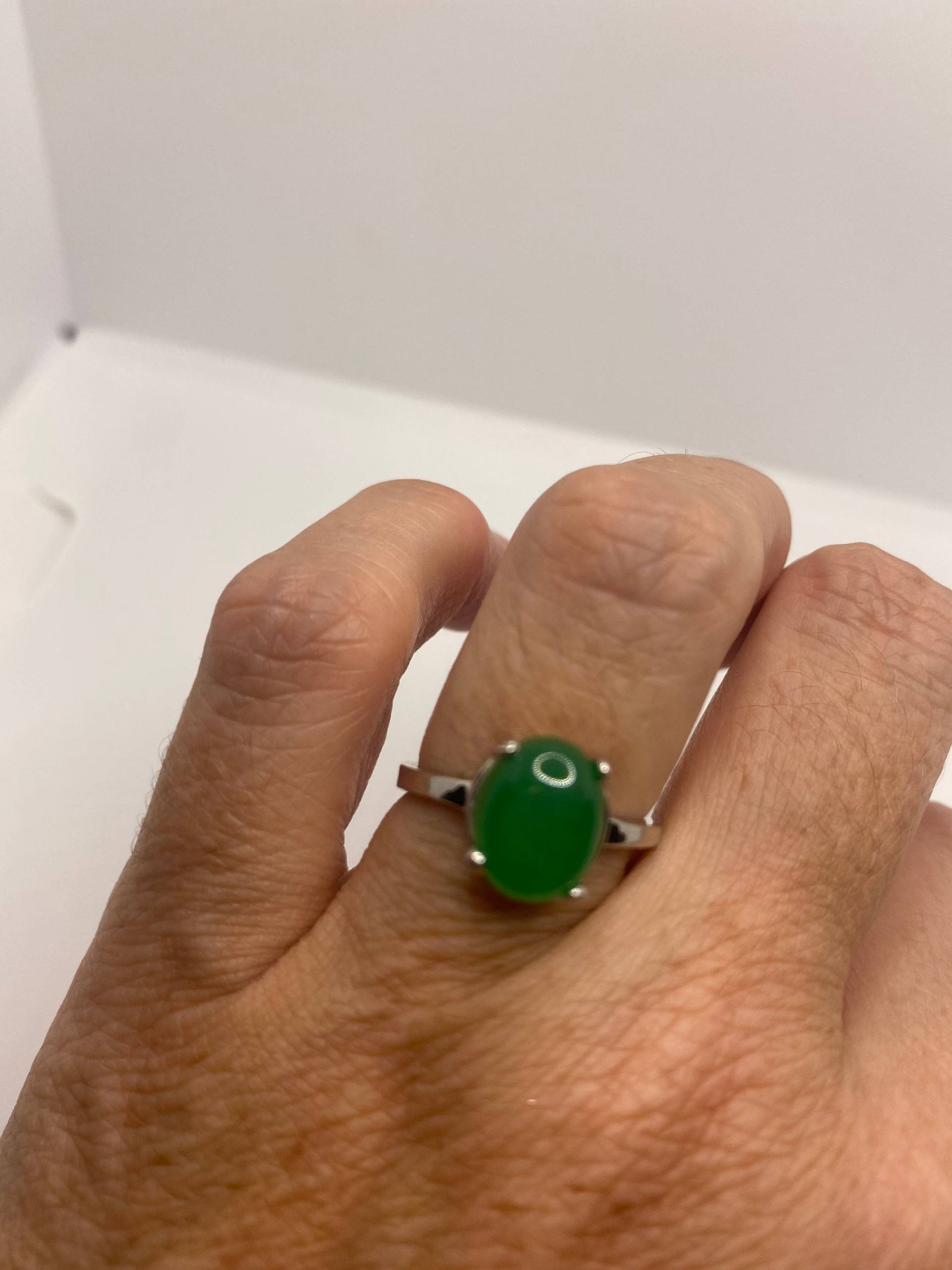 Vintage Lucky Grüner Nephrit Jade Cocktail Ring von NemesisJewelryNYC