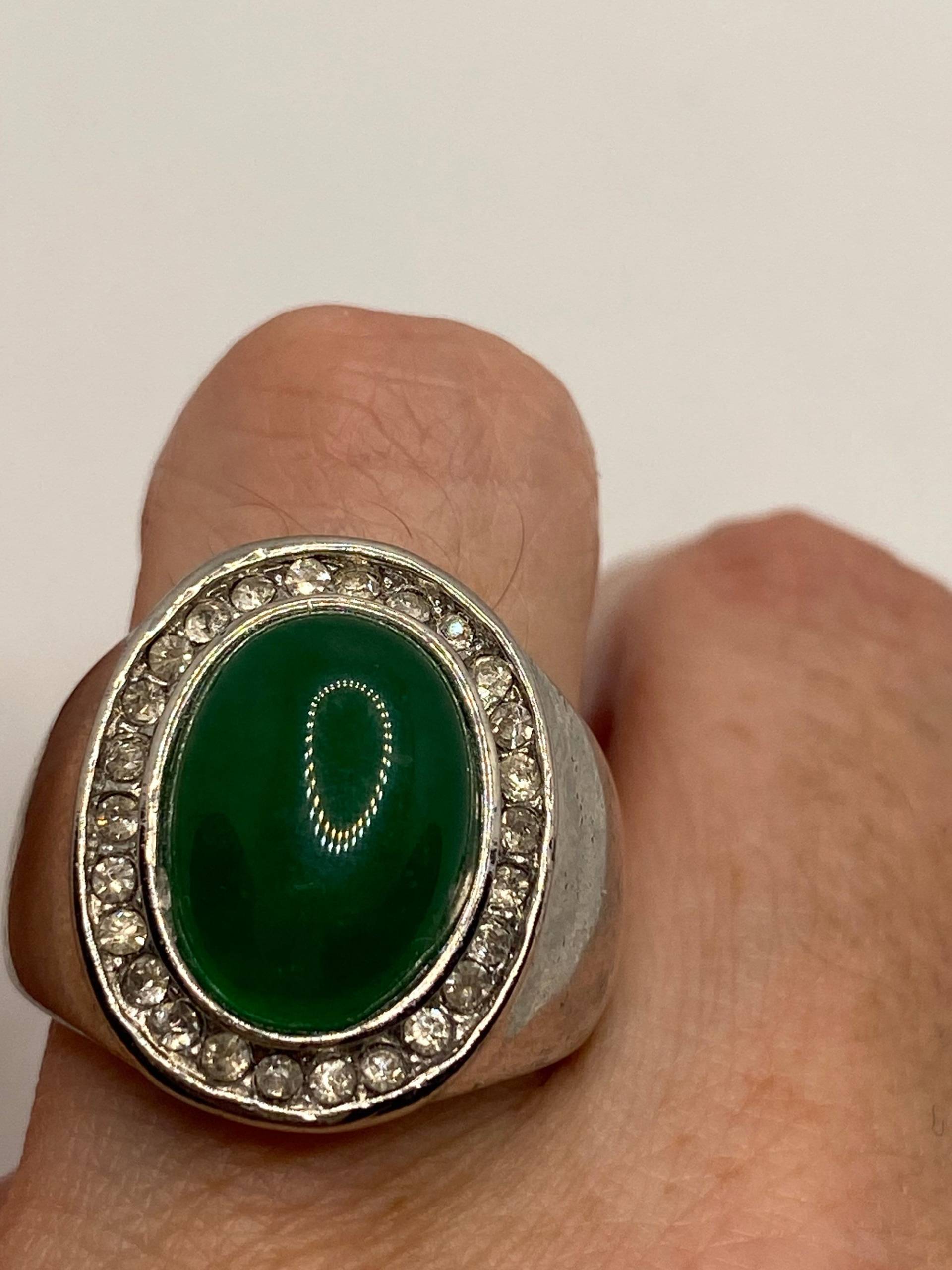 Vintage Lucky Grüner Nephrit Jade Ring von NemesisJewelryNYC