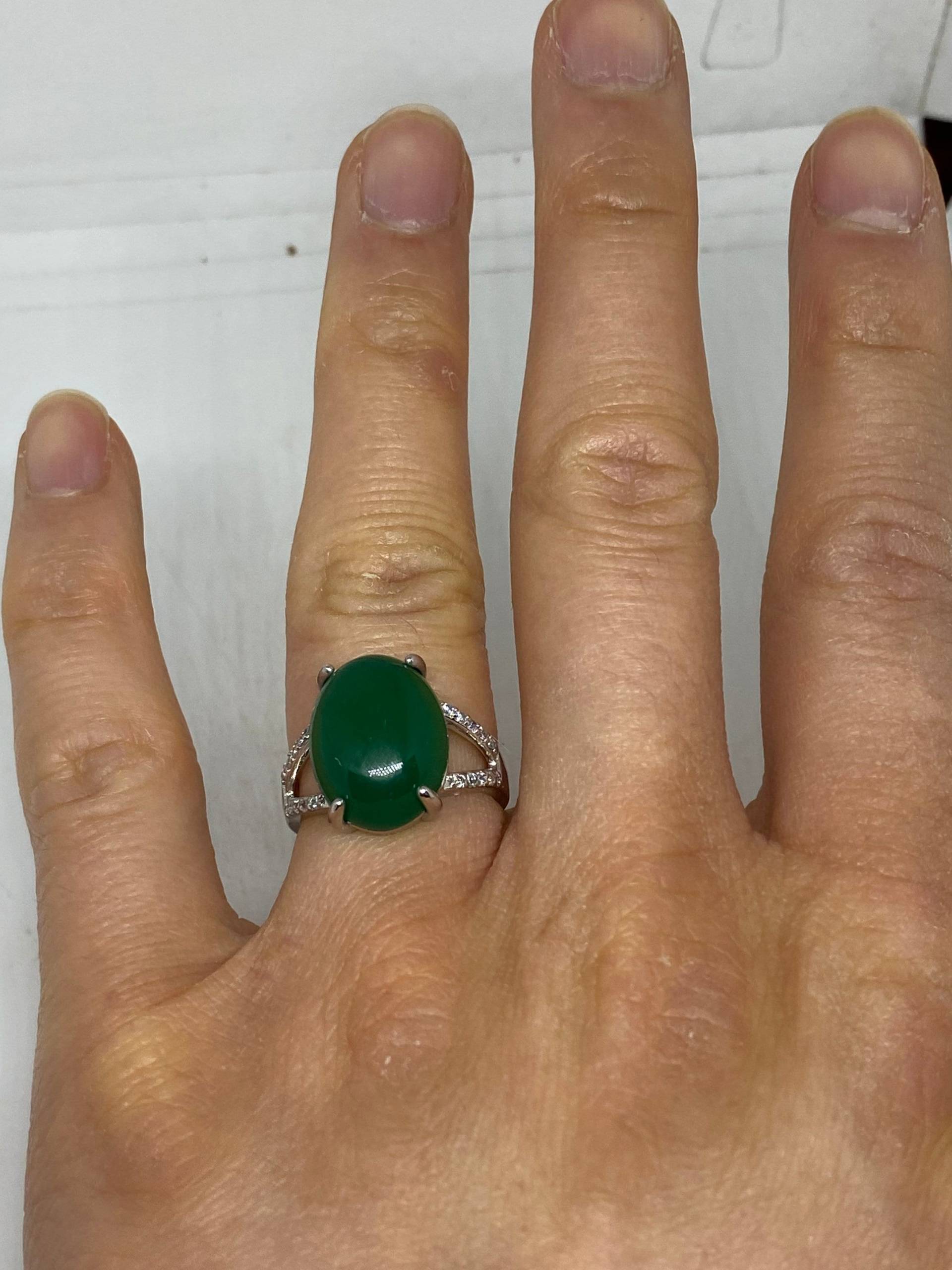 Vintage Lucky Grüner Nephrit Jade Ring von NemesisJewelryNYC