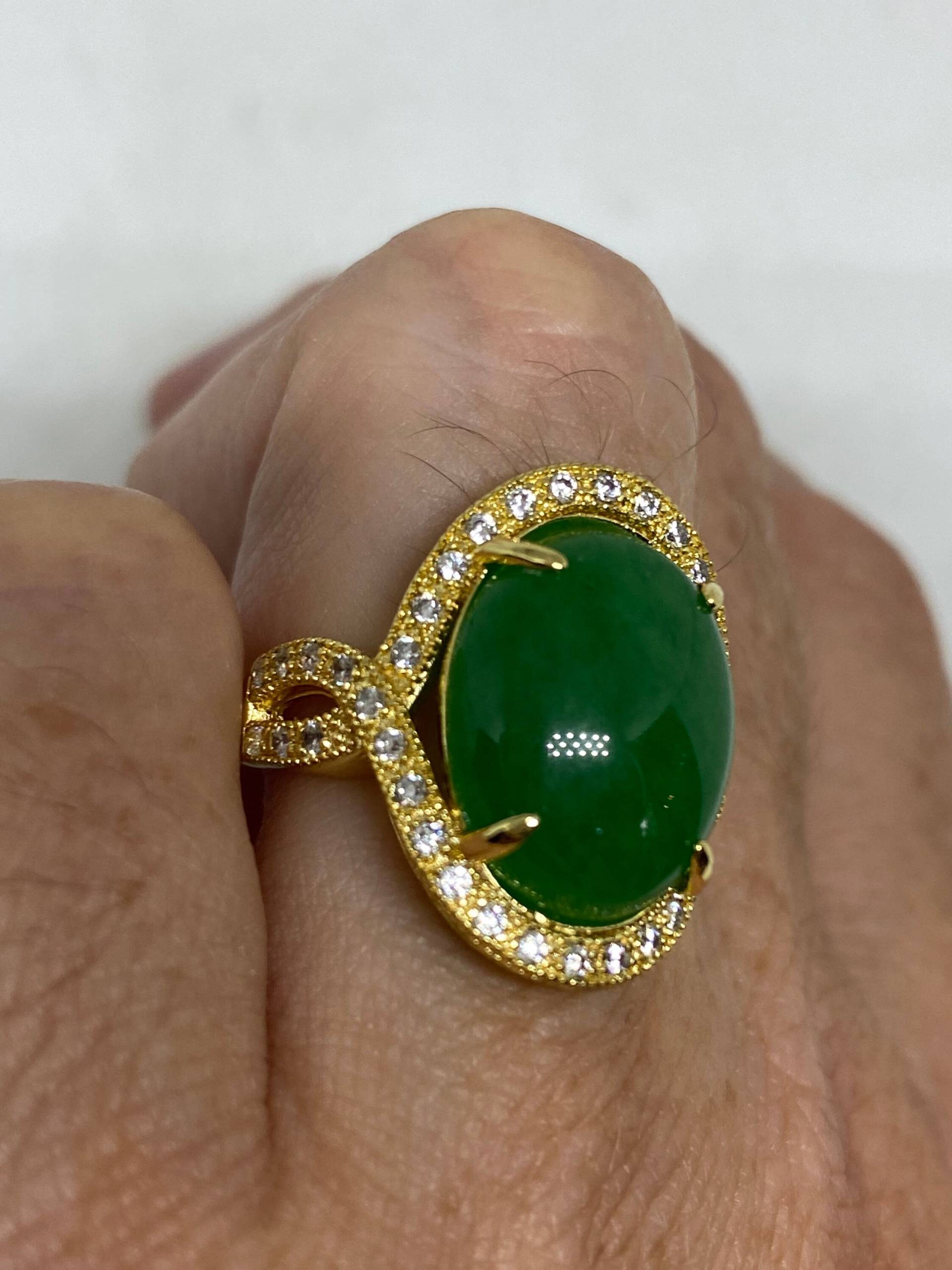 Vintage Lucky Grüner Nephrit Jade Ring von NemesisJewelryNYC