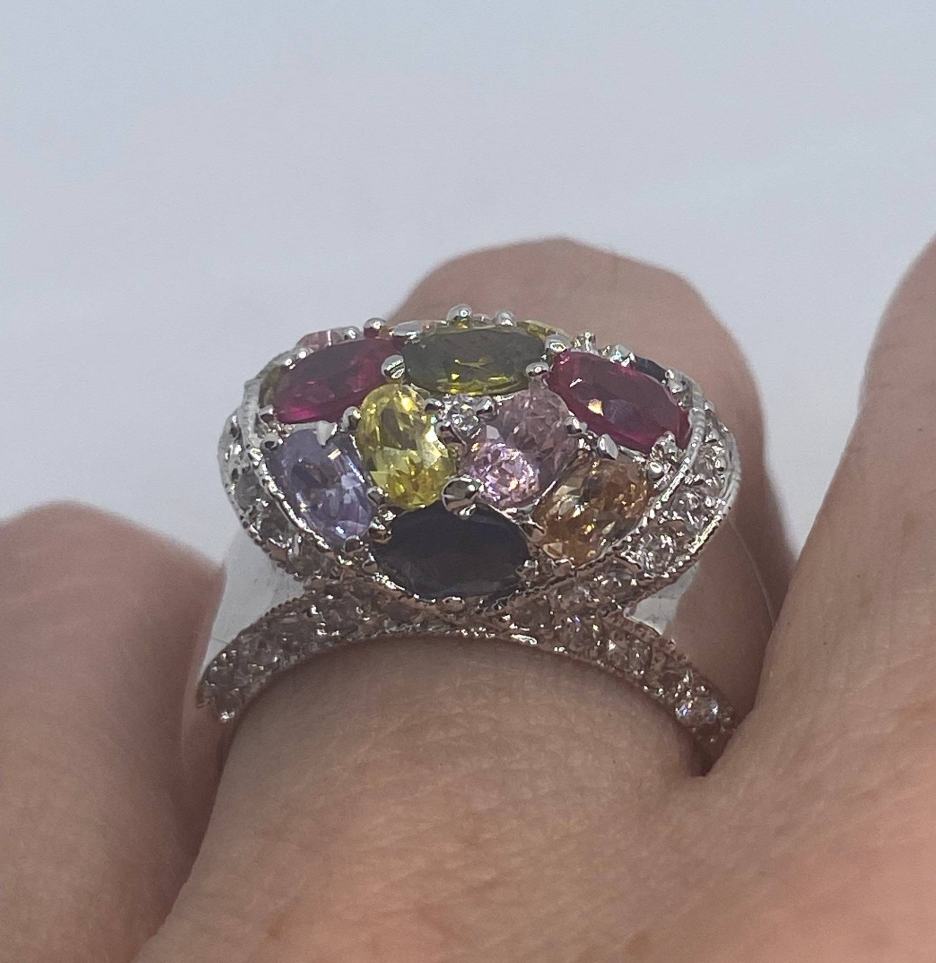 Vintage Mix Farbiger Cubic Zirkonia Kristall Sterling Silber Band Ring Vintage Mix Farbiger Cubic Zirkonia Kristall Sterling Silber Band Ring von NemesisJewelryNYC