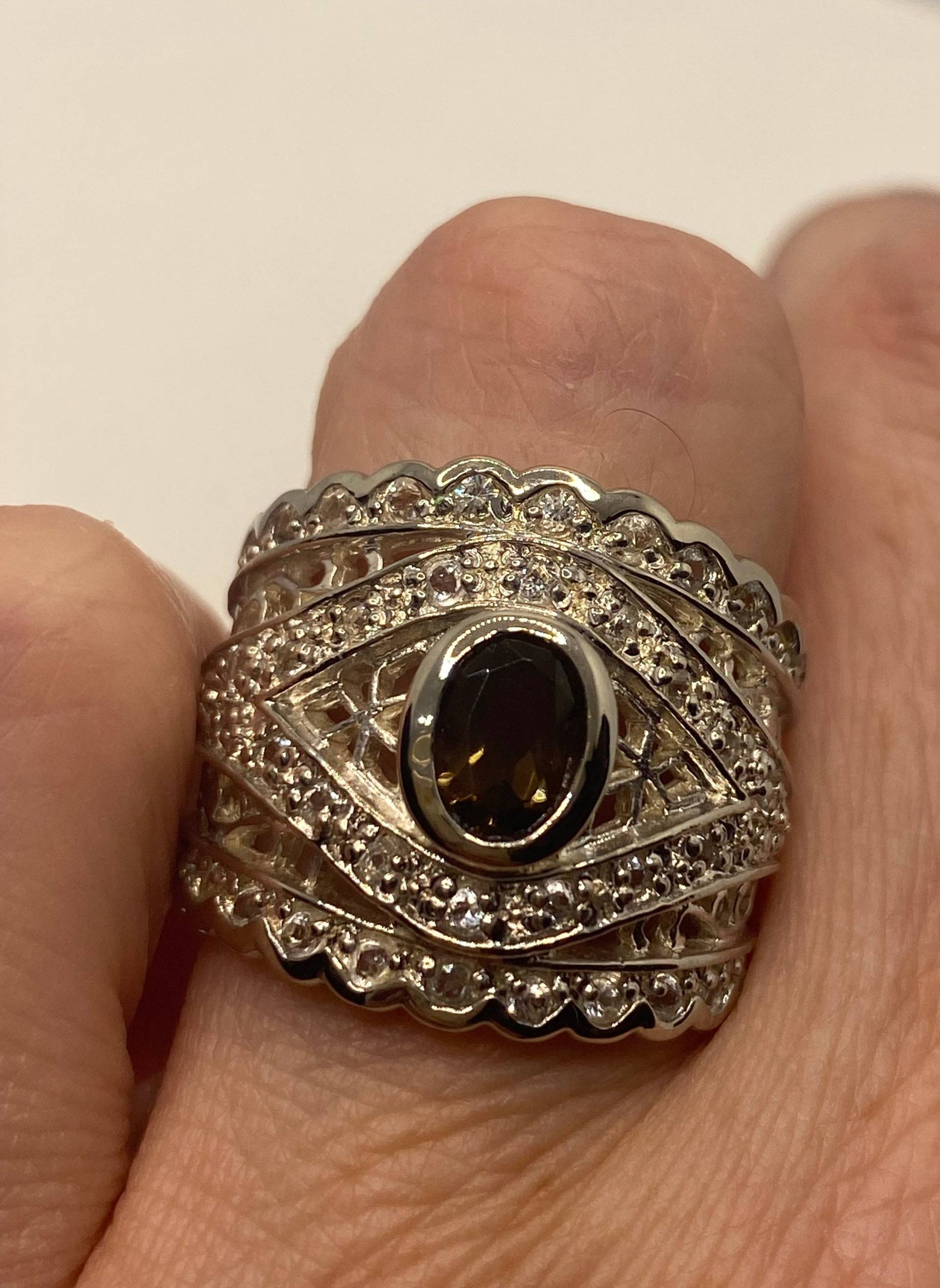 Vintage Rauchtopas Fassung 925 Sterling Silber Gothic Ring Größe 7 Vintage Rauchtopas Fassung 925 Sterling Silber Gothic Ring Größe 7 von NemesisJewelryNYC