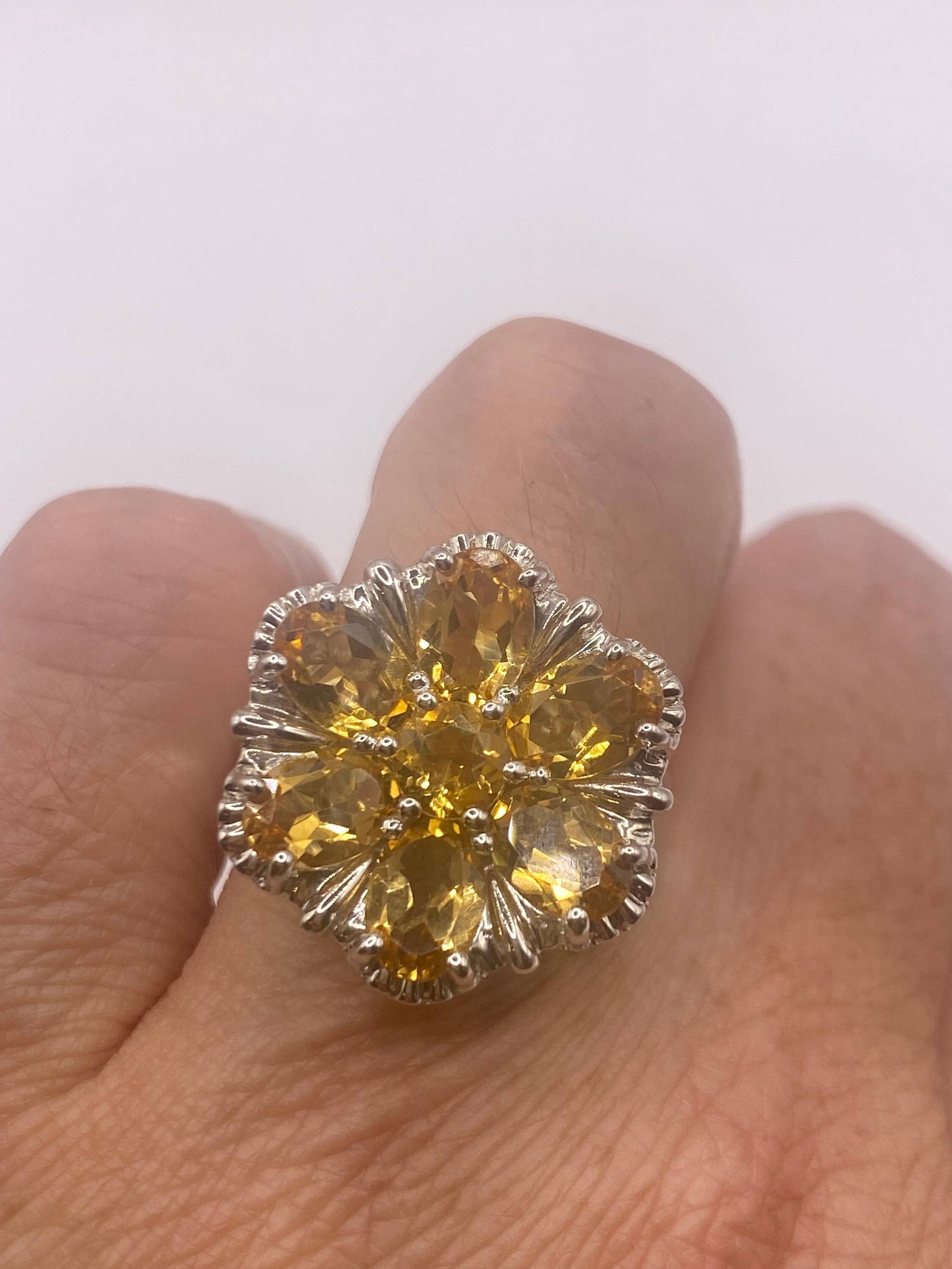 Vintage Golden Citrin Und Weißer Saphir 925 Sterling Silber Ring Vintage Golden Citrin Und Weißer Saphir 925 Sterling Silber Ring von NemesisJewelryNYC