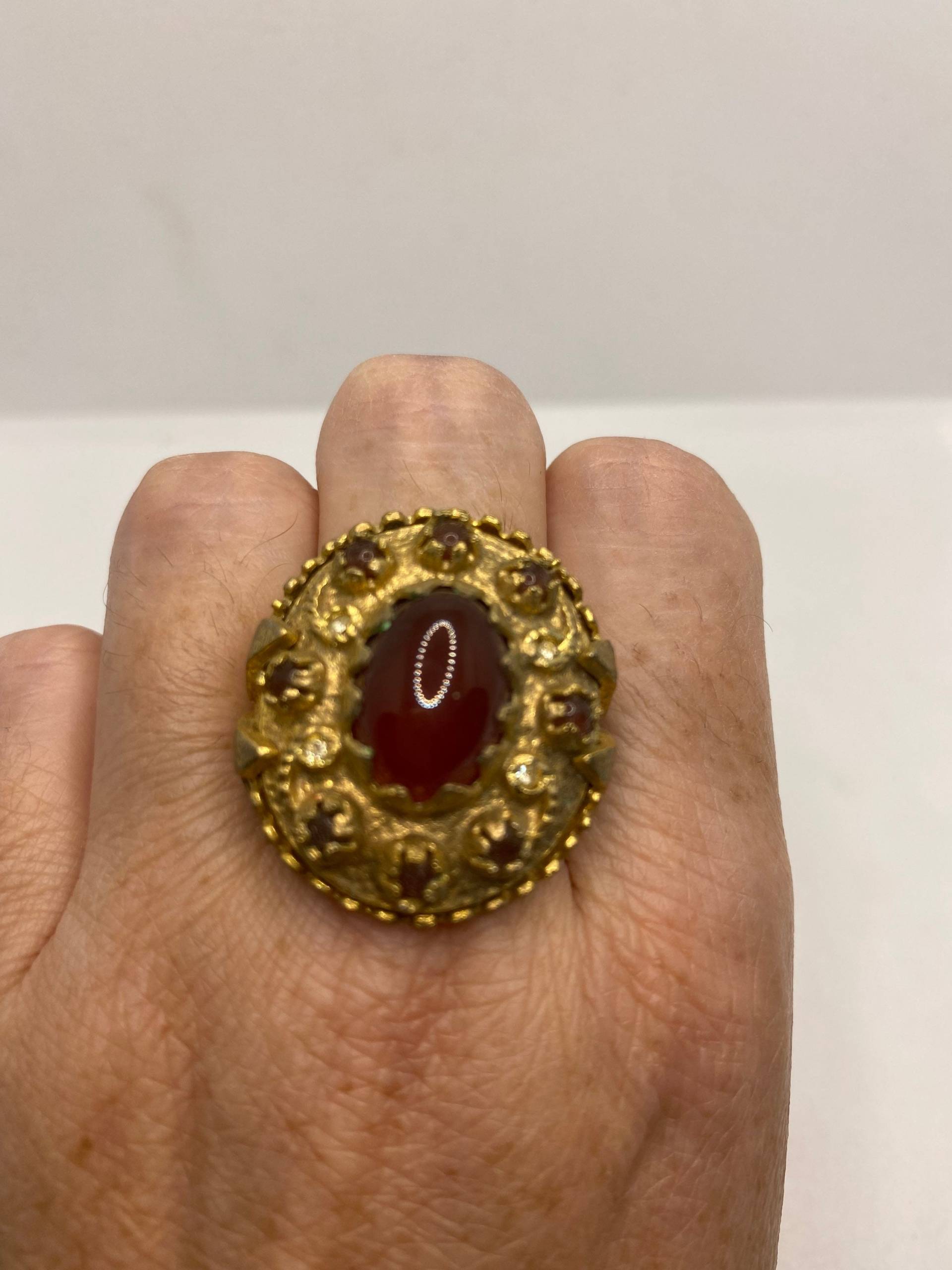 Vintage Roter Karneol Golden Bronze Ring von NemesisJewelryNYC