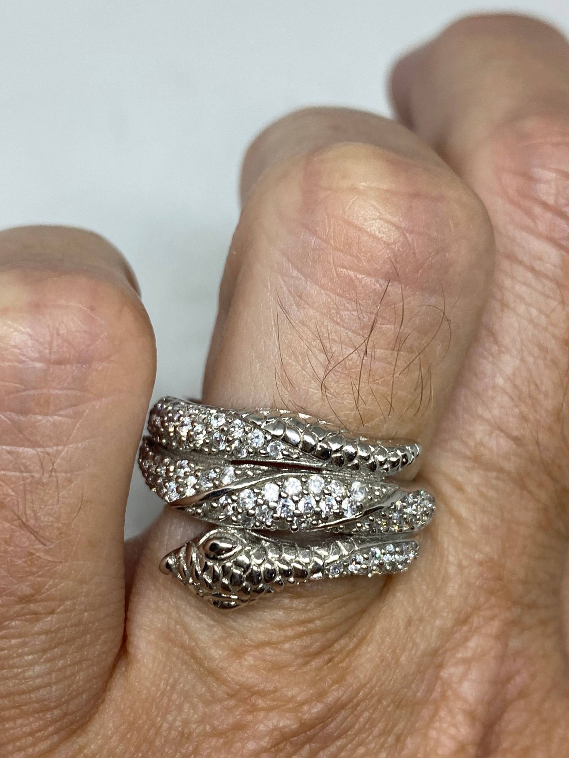 Vintage Schlangen Ring 925 Sterling Silber Kristall Vintage Schlangen Ring 925 Sterling Silber Kristall von NemesisJewelryNYC
