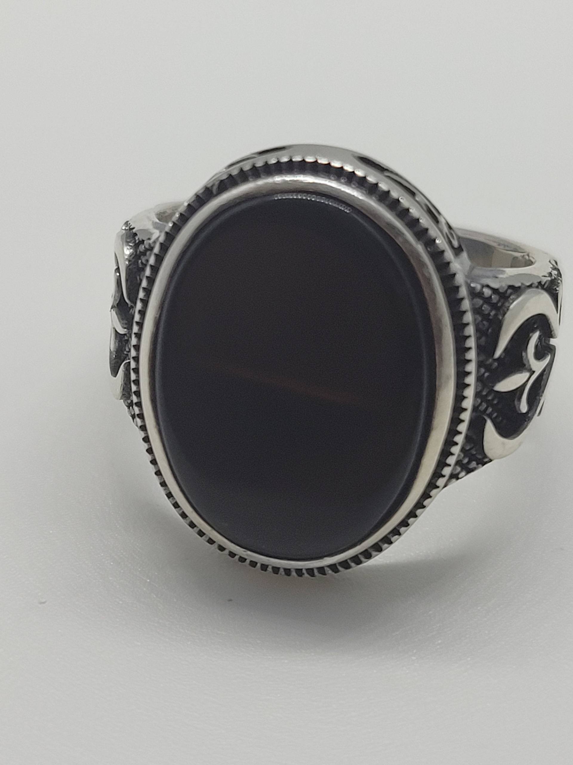 Vintage Schwarzer Onyx Herrenring in 925 Sterling Silber Persisch Stiliert Mit Echtem von NemesisJewelryNYC