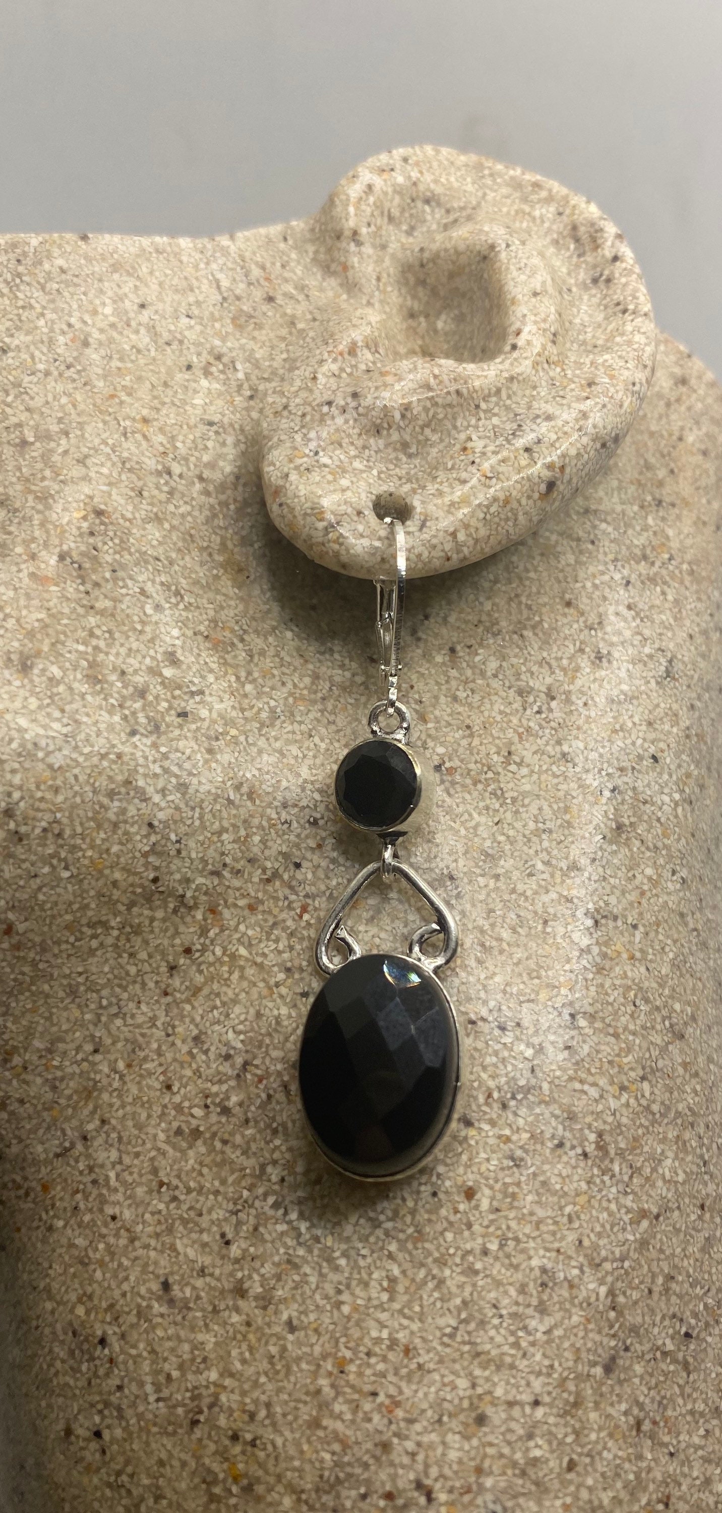 Vintage Schwarzer Onyx Ohrringe 925 Sterling Silber Deco Baumelnder Kronleuchter von NemesisJewelryNYC