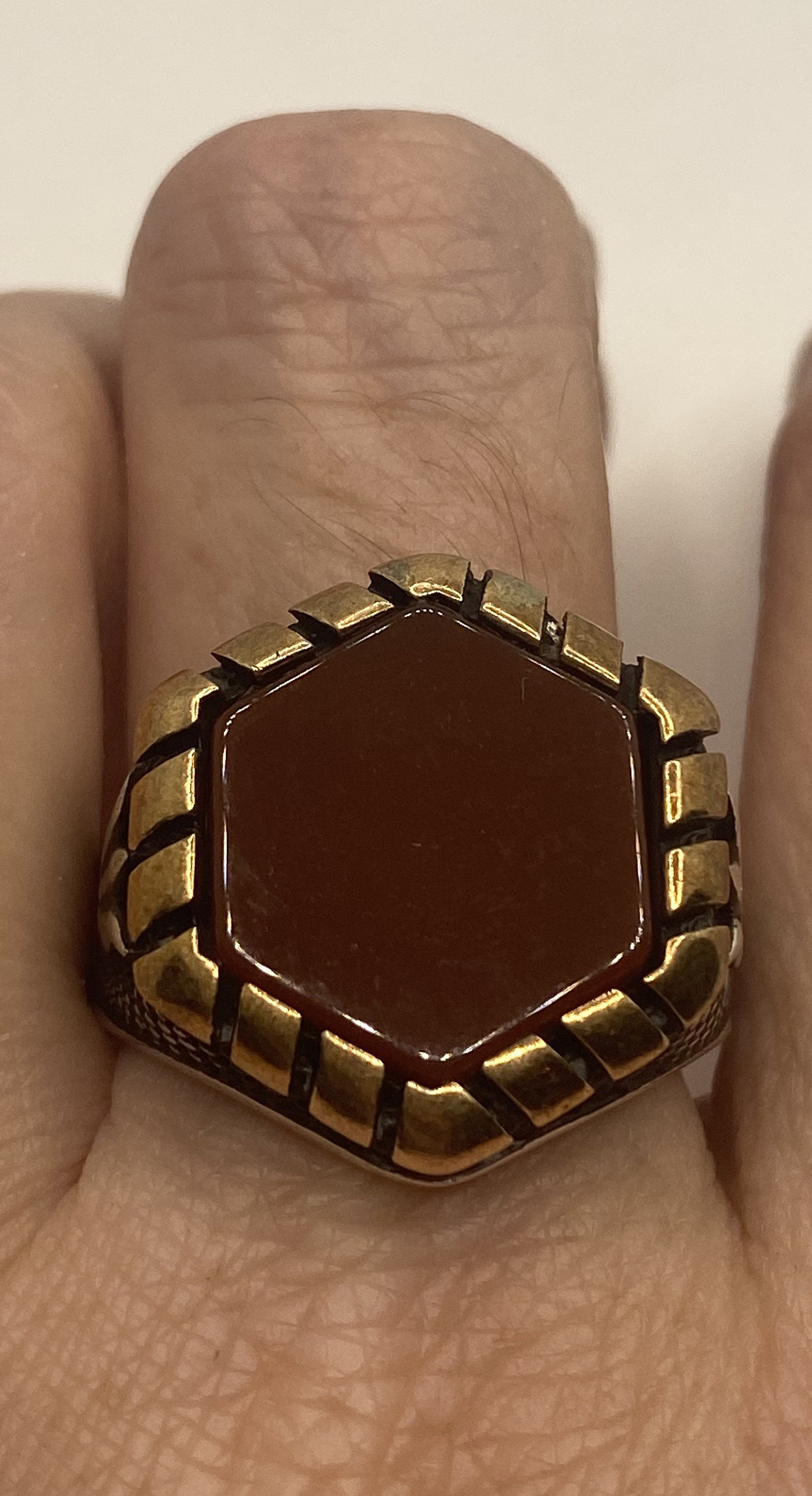 Vintage Sterling Silber Roter Karnil Herrenring Vintage Sterling Silber Roter Karnil Herrenring von NemesisJewelryNYC