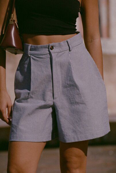 Nénés Shorts Alizée Nénés Shorts Alizée von Nénés