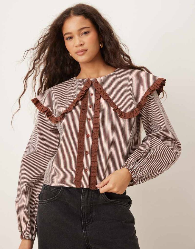 Neon Rose - Bluse in Braun mit Lagen-Kragen-Brown von Neon Rose
