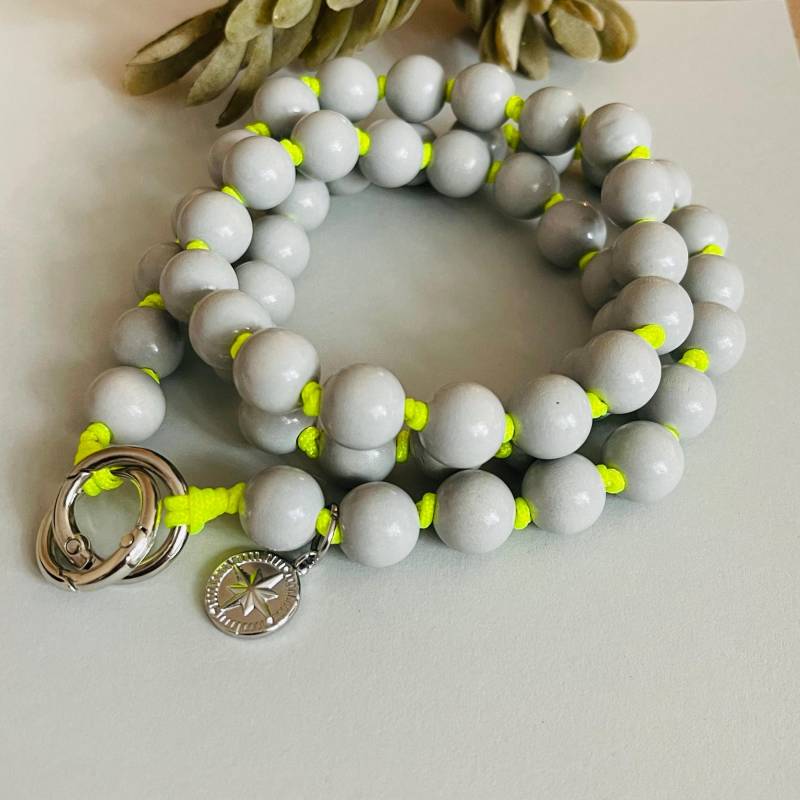 Handykette Schlüsselanhänger Neck Holz Grau Neon Gelb von NeonkissDE